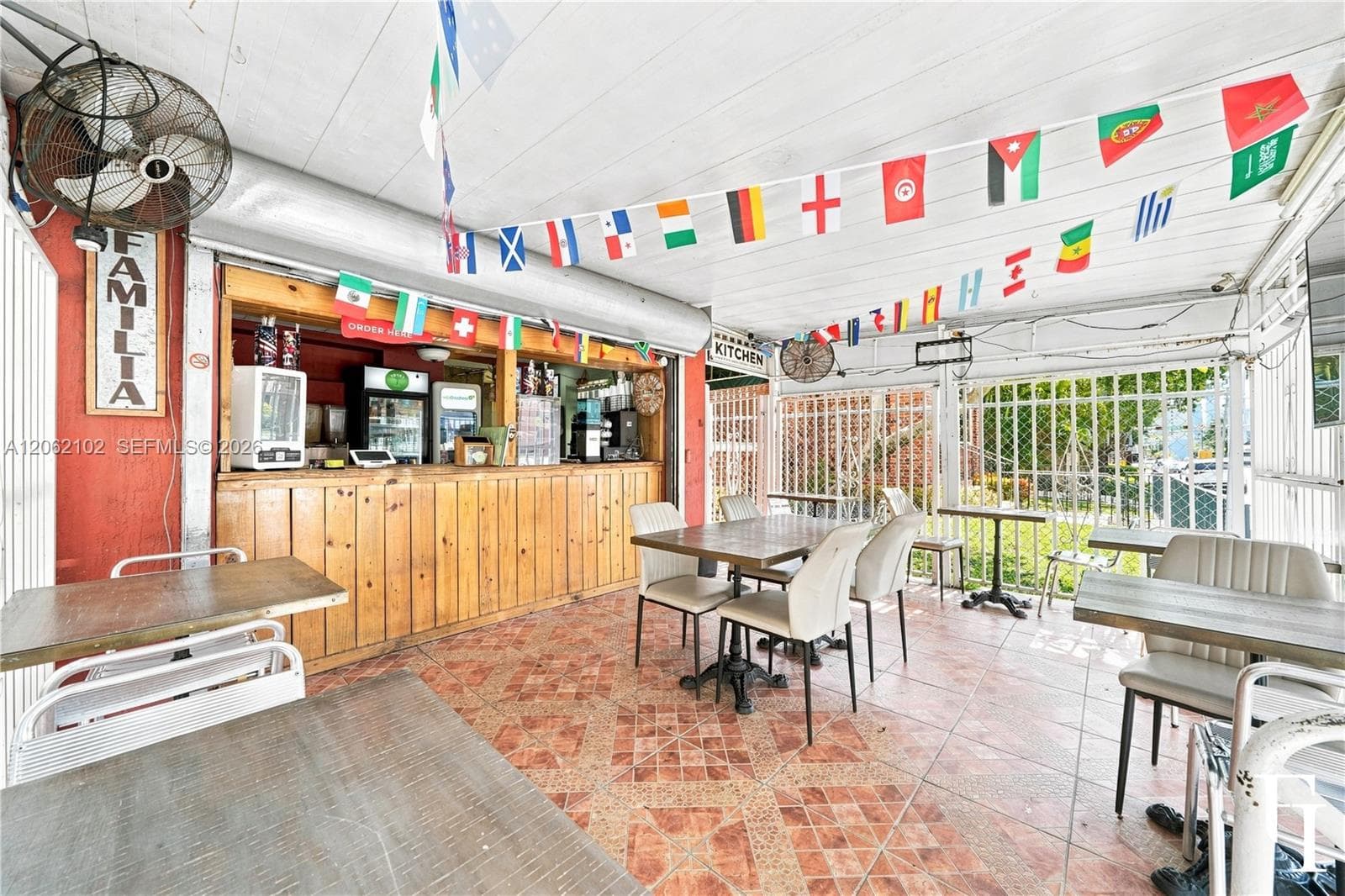 1353 SW 1st St, Miami, FL 33135 — zdjęcie 2