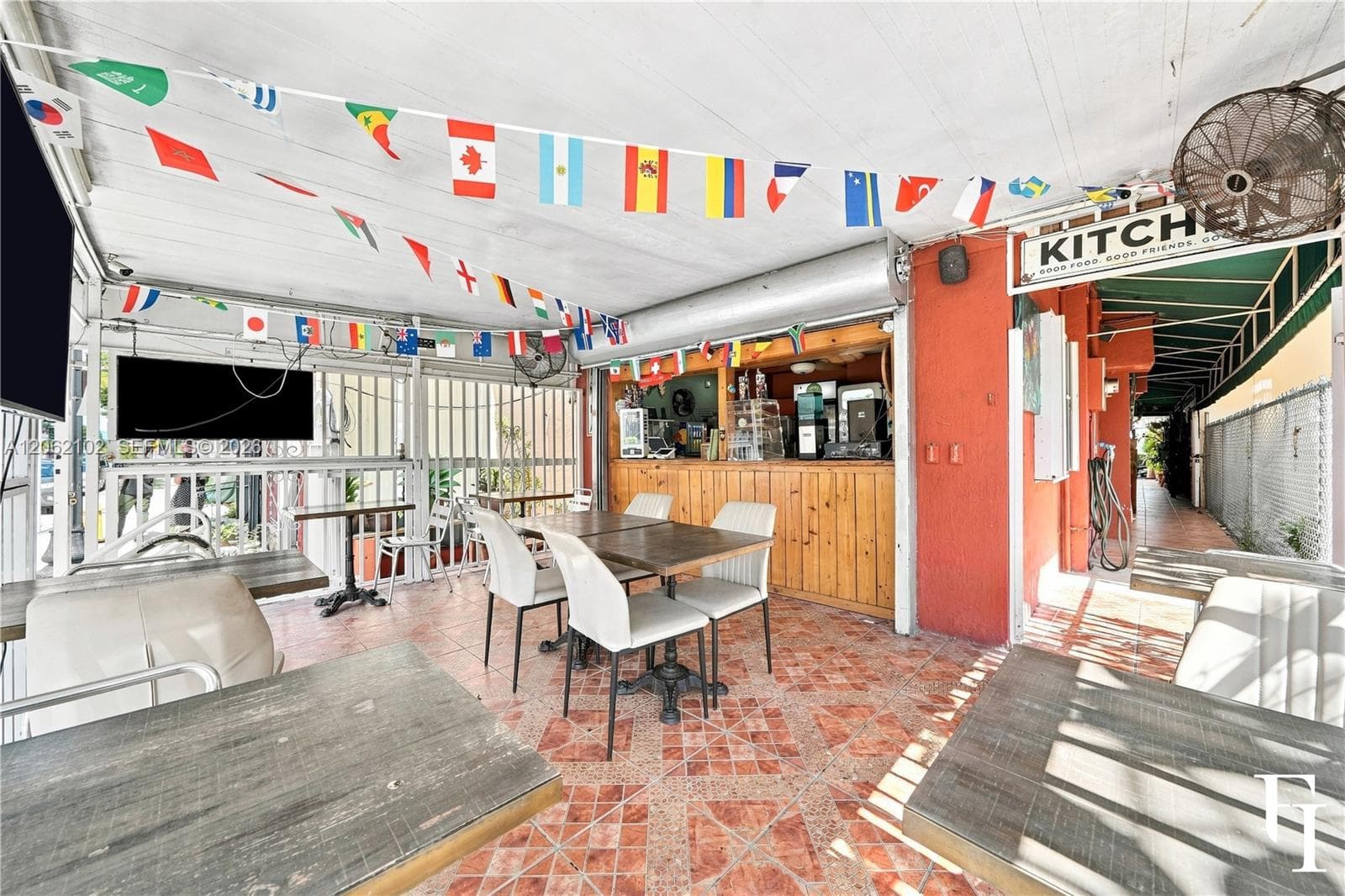 1353 SW 1st St, Miami, FL 33135 — zdjęcie 4