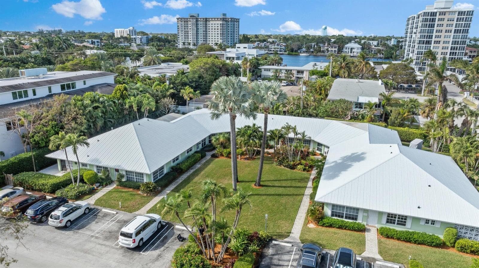 410 Venetian Drive, Delray Beach, FL 33483 — zdjęcie 2