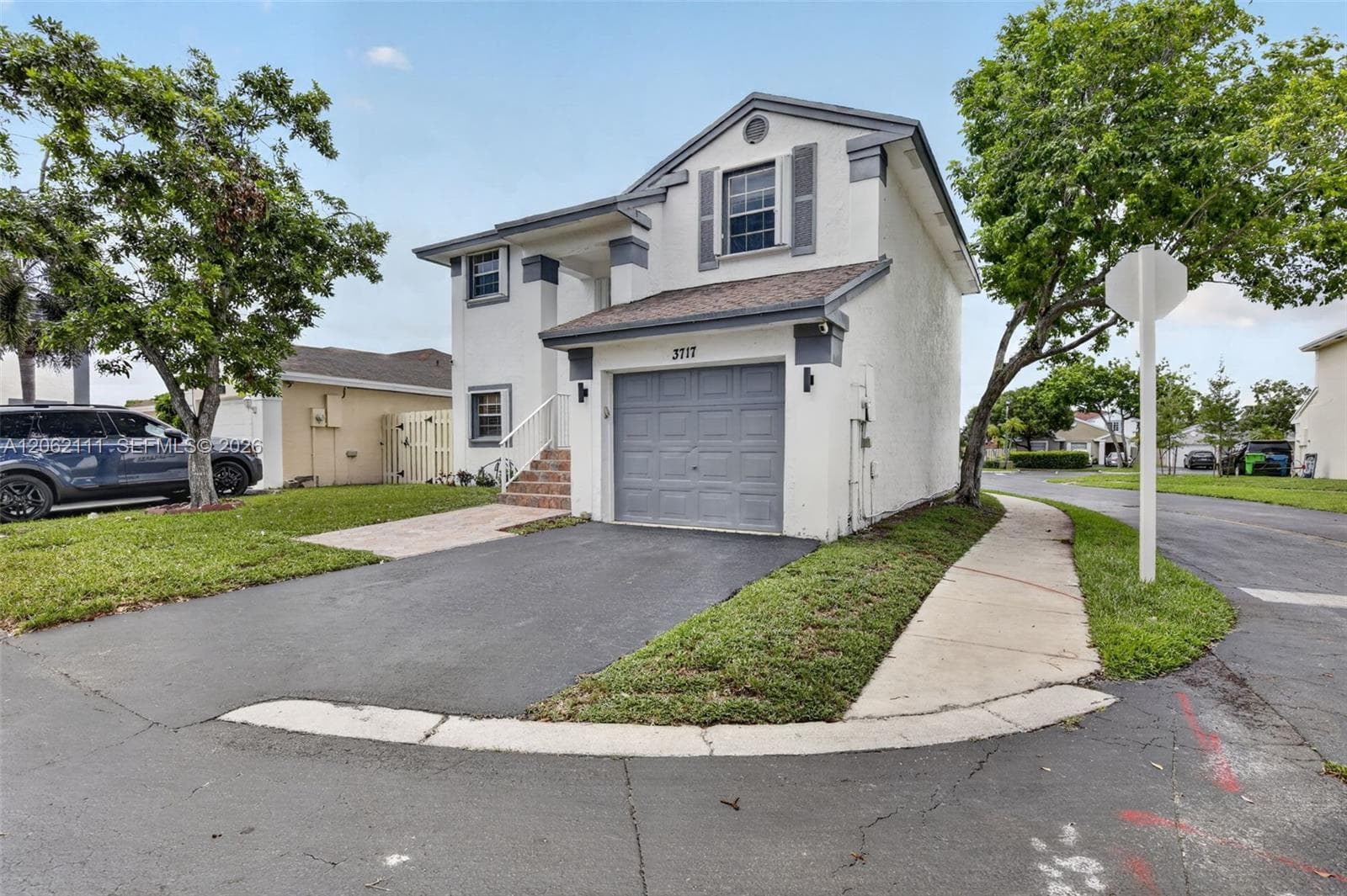 3717 NW 107th Way, Sunrise, FL 33351 — zdjęcie 2