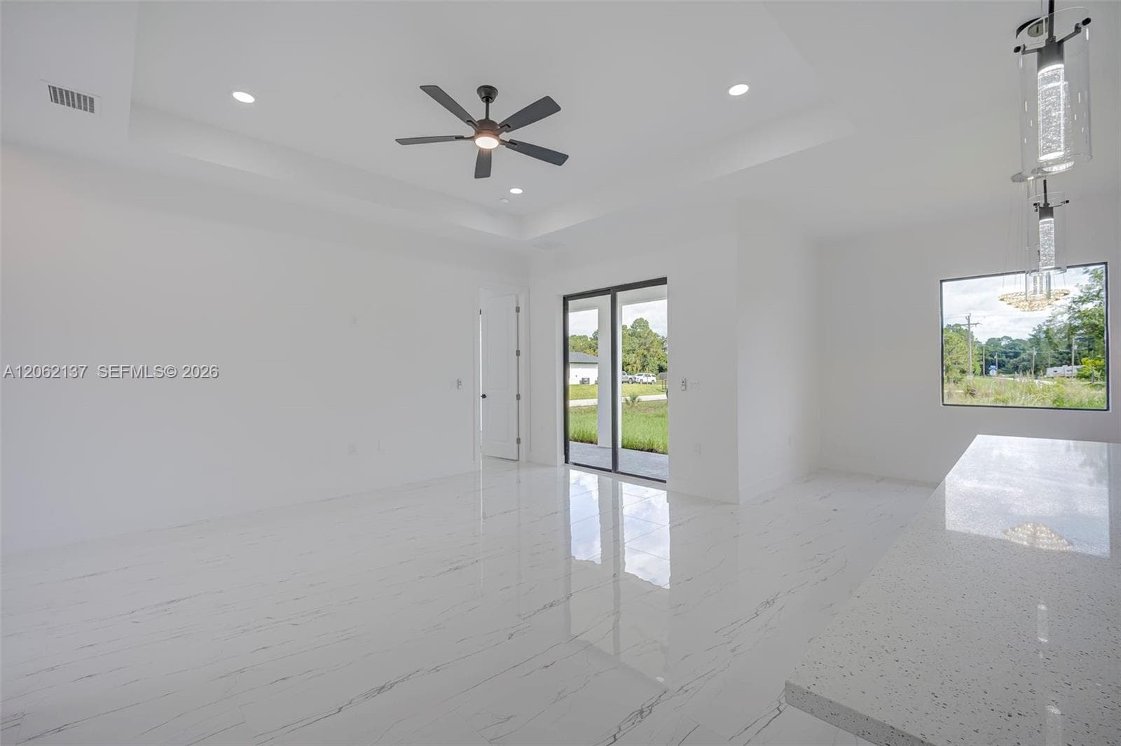 466 LACONIC AVE, Lehigh Acres, FL 33974 — zdjęcie 5