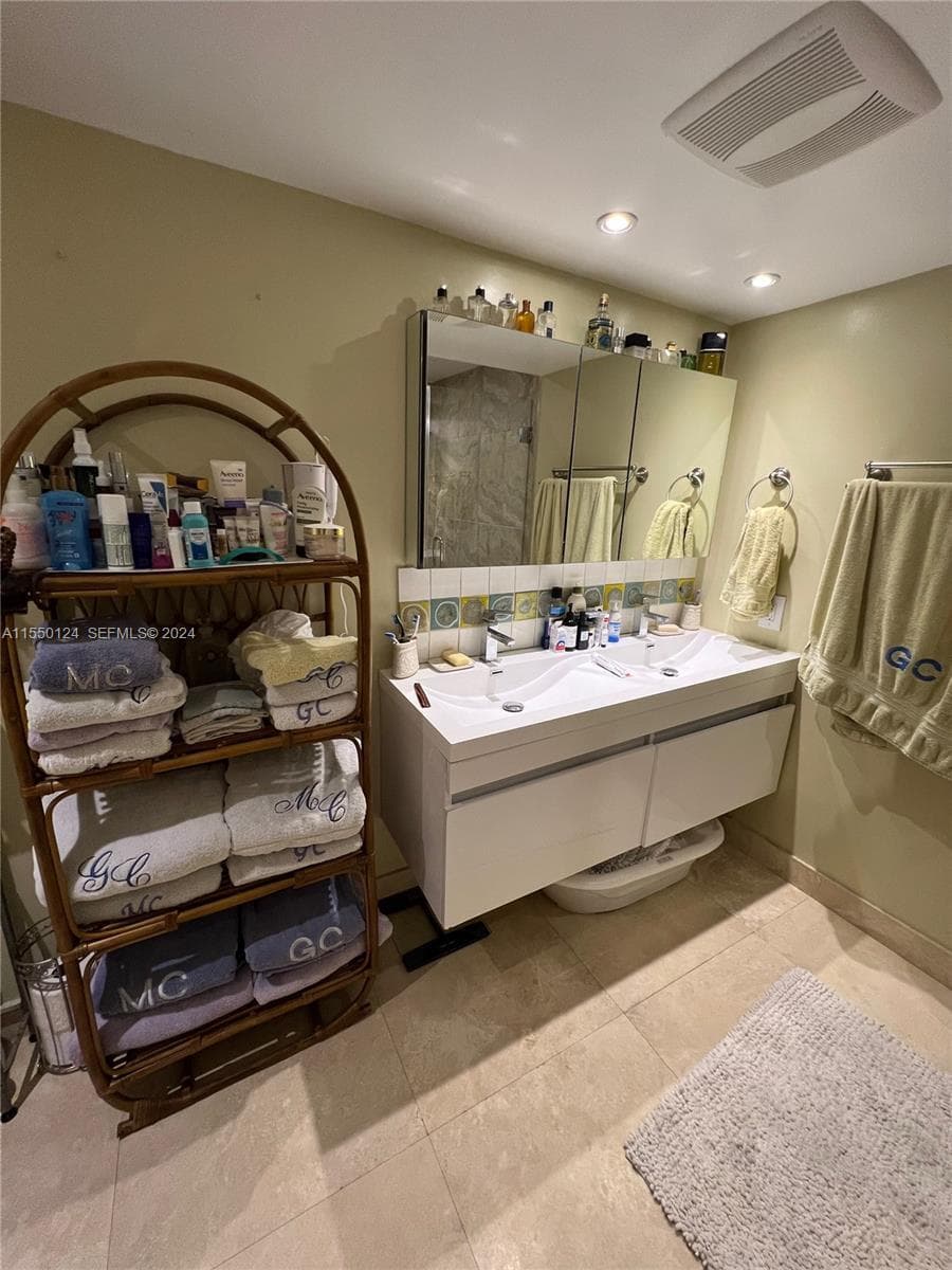 2430 Brickell Avenue, Miami, FL 33129 — zdjęcie 3