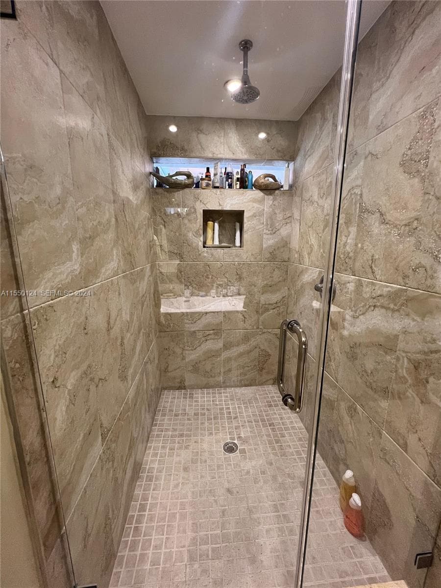 2430 Brickell Avenue, Miami, FL 33129 — zdjęcie 4