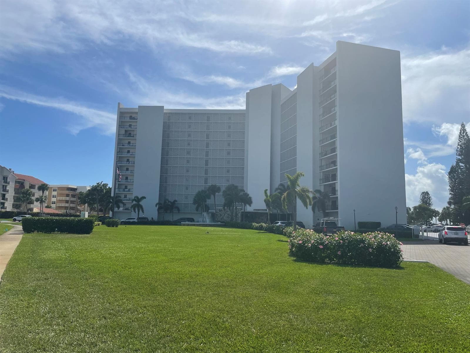 336 Golfview Road # 309, North Palm Beach, FL 33408
