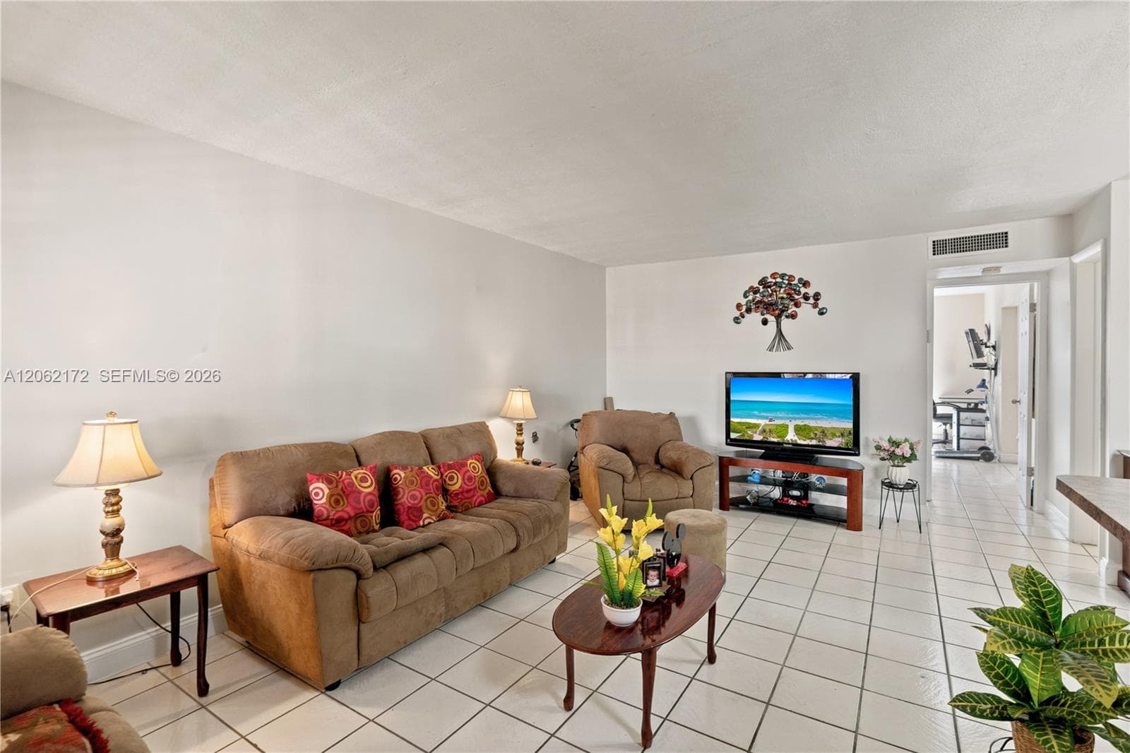 1855 W 60th St # 407, Hialeah, FL 33012 — zdjęcie 2