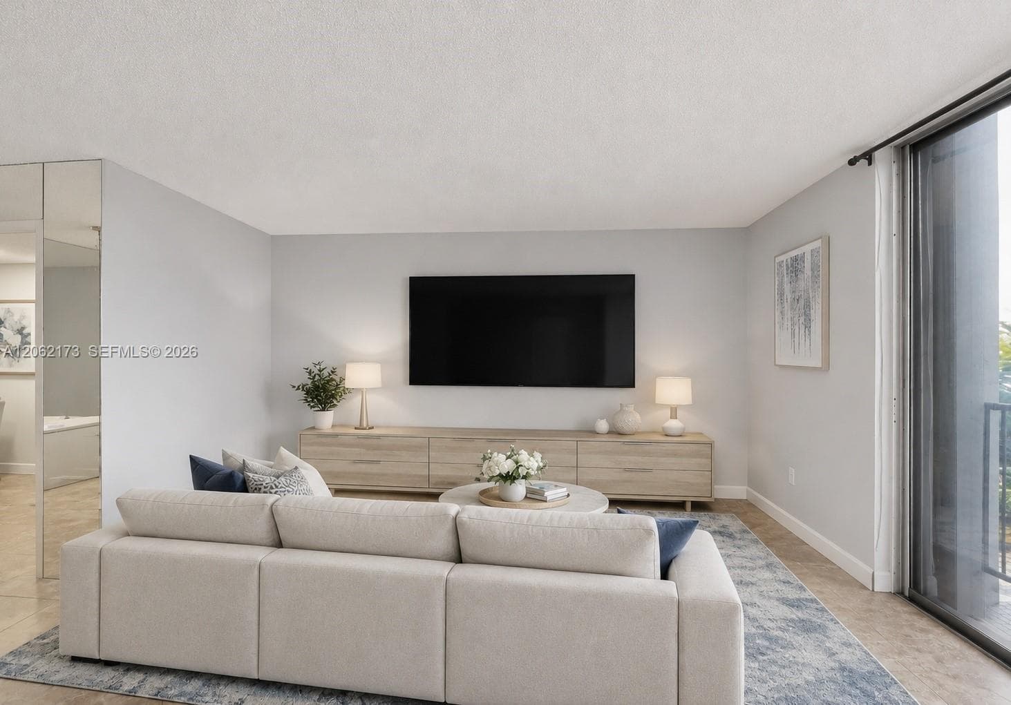 2750 NE 183rd St # 304, Aventura, FL 33160 — zdjęcie 3