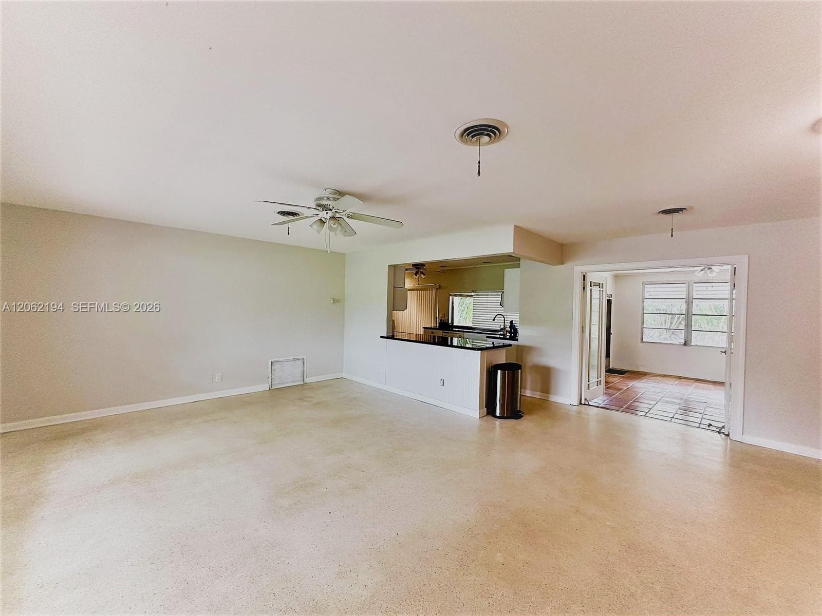 810 NW 8th Ave, Dania Beach, FL 33004 — zdjęcie 3