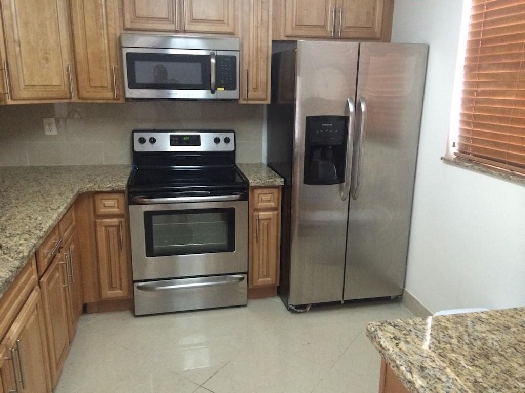 485 N Pine Island Road # 201A, Plantation, FL 33324 — zdjęcie 2