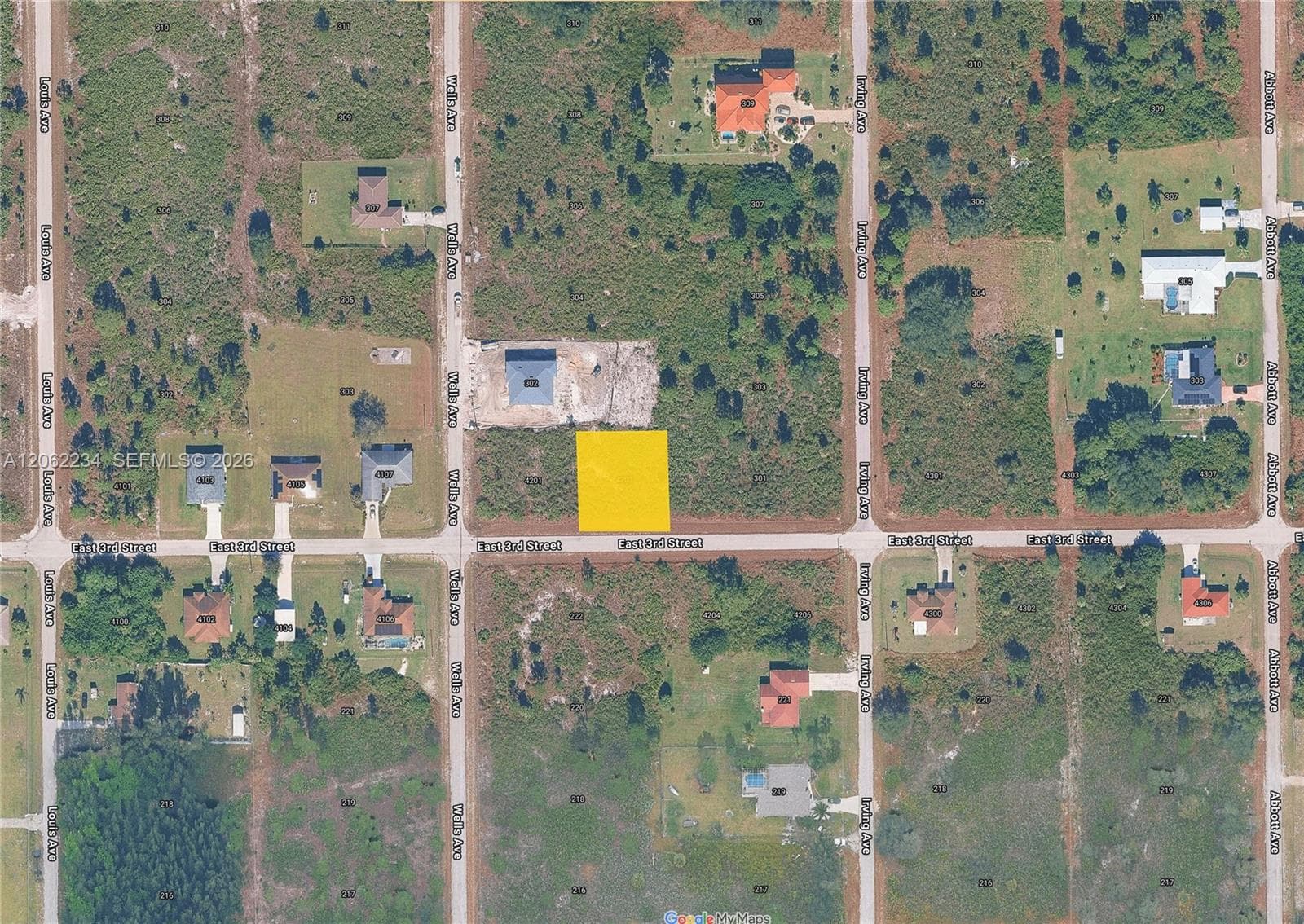4203 E 3rd St, Lehigh Acres, FL 33936