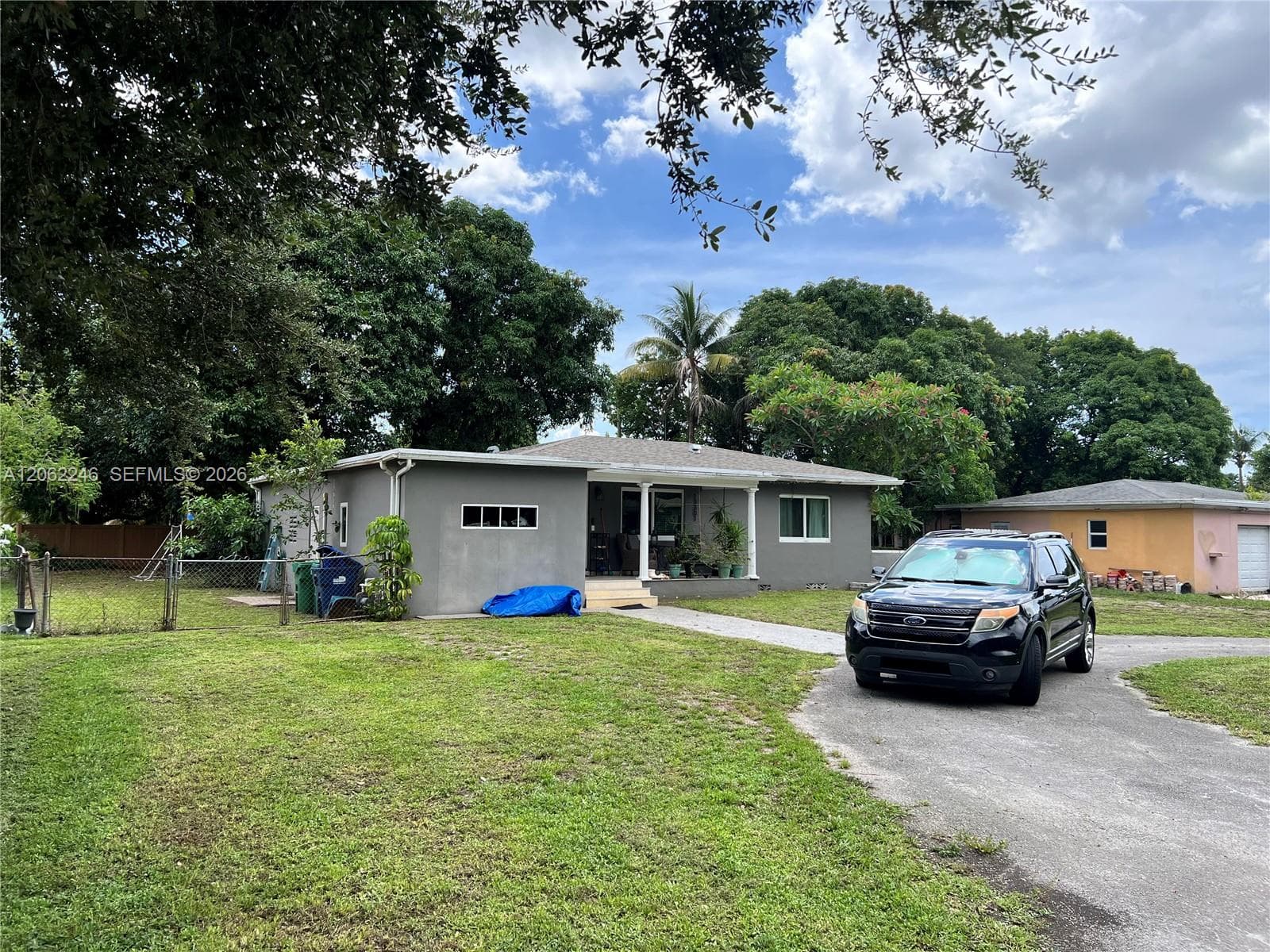 13301 NW Miami Ct, Miami, FL 33168 — zdjęcie 2