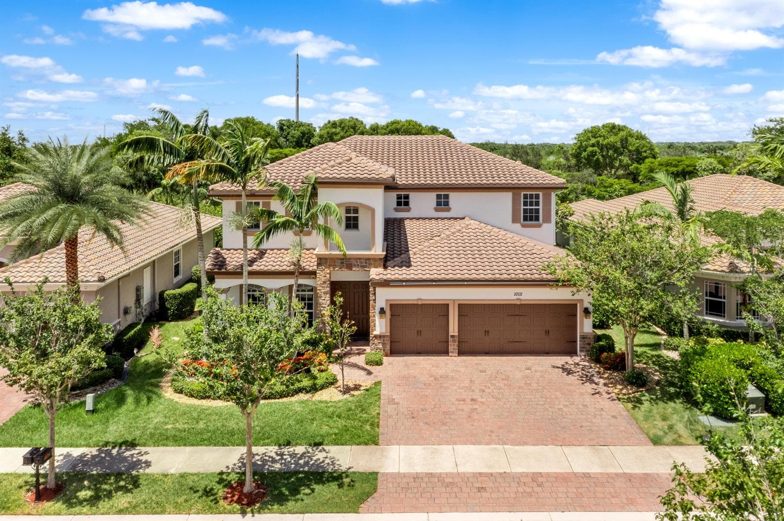 10111 EDGEWATER Court, Parkland, FL 33076 — zdjęcie 4