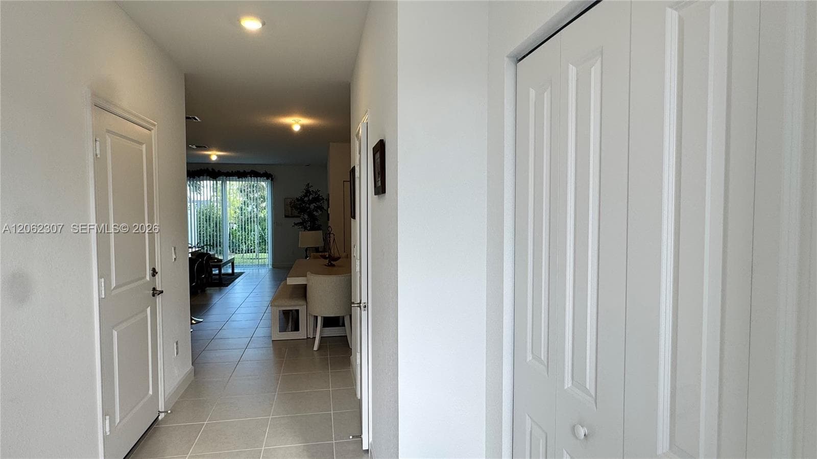 401 SE Crossoak Ln # 401, Port St. Lucie, FL 34984 — zdjęcie 3