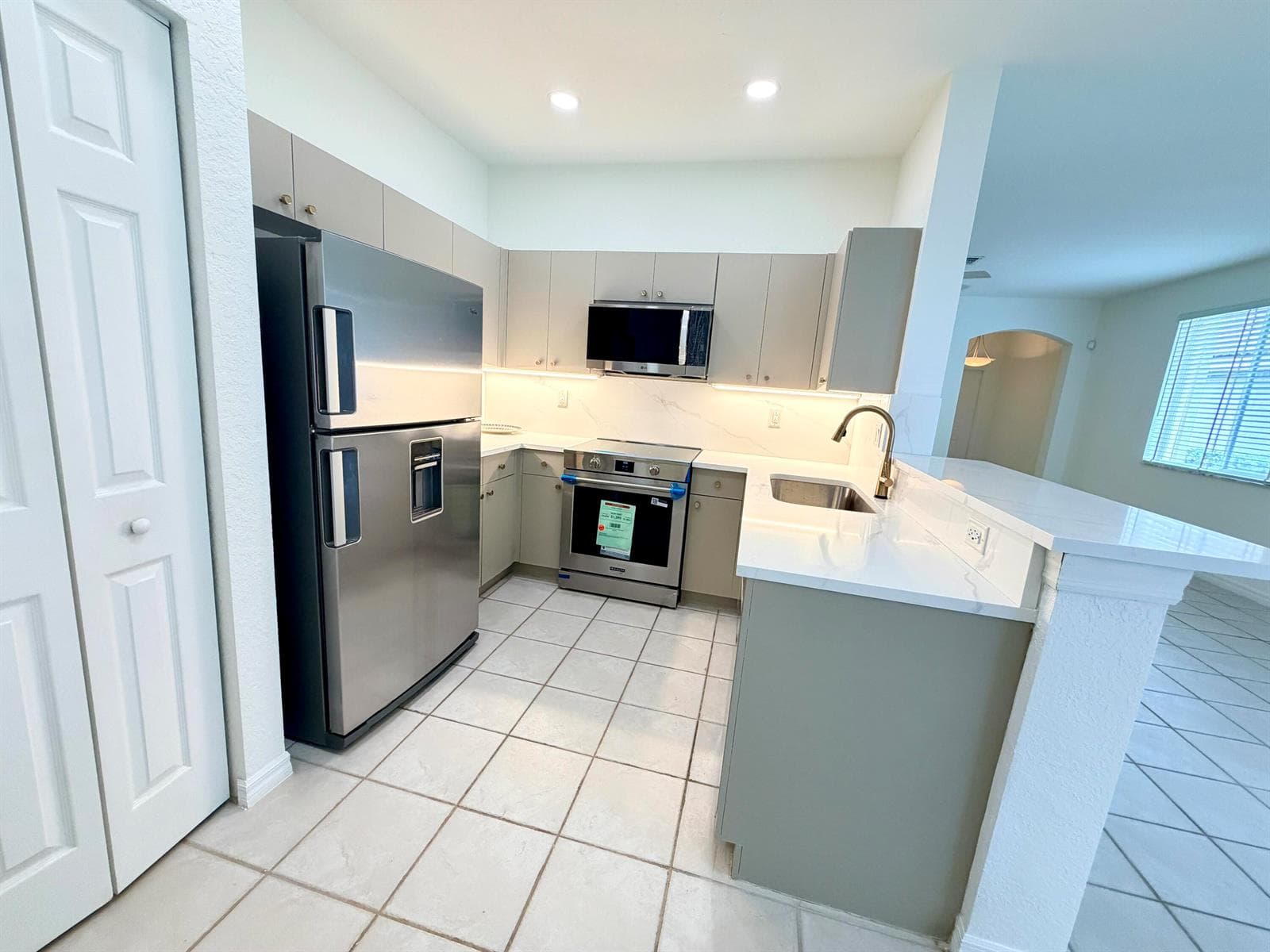 673 CONSERVATION Drive, Weston, FL 33327 — zdjęcie 4