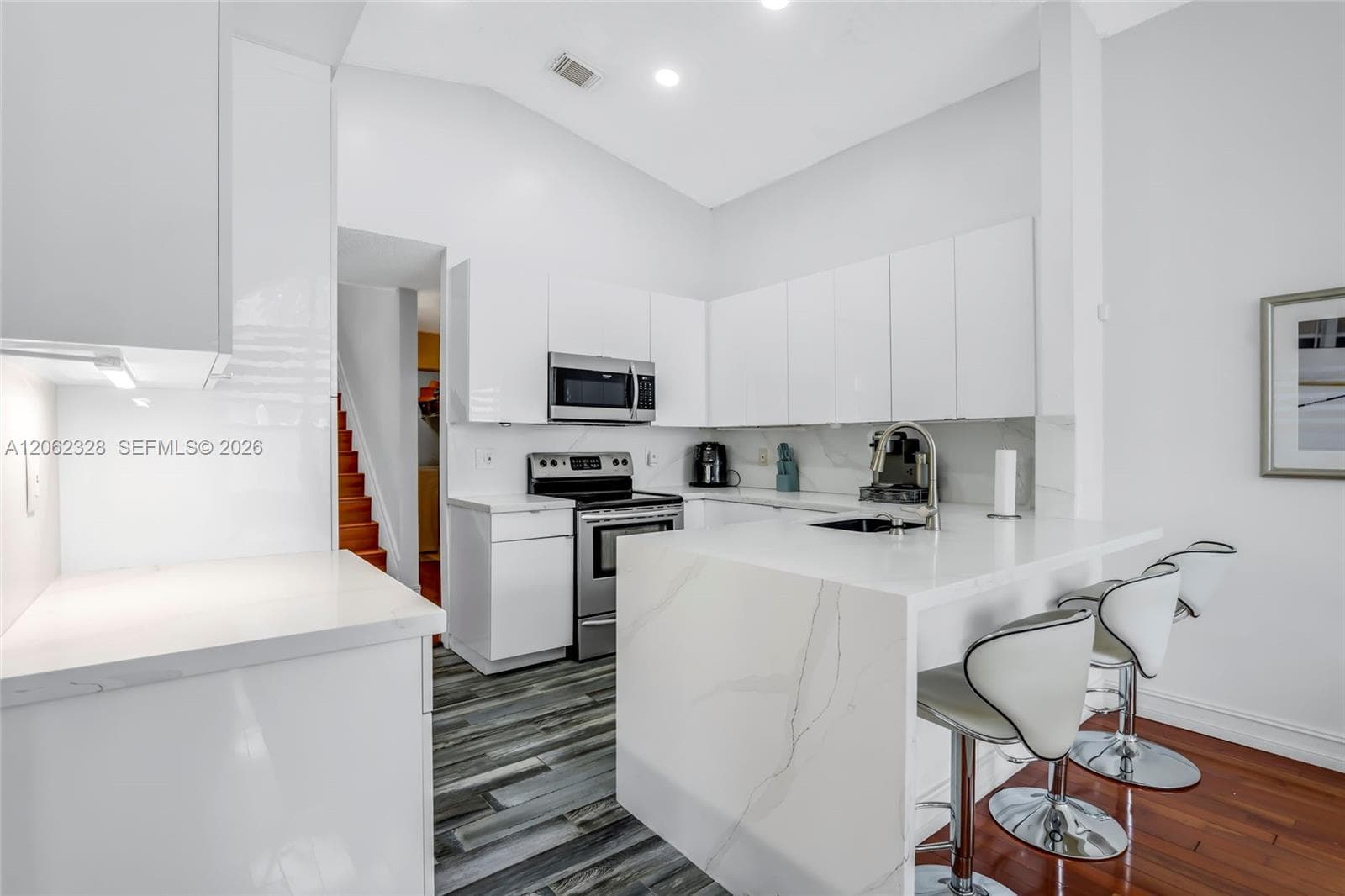 17513 NW 10th St, Pembroke Pines, FL 33029 — zdjęcie 2