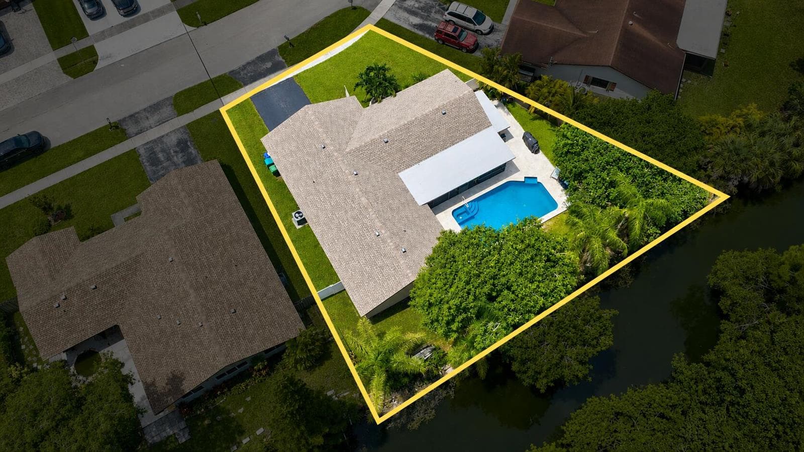 7041 NW 23RD Street, Margate, FL 33063 — zdjęcie 2