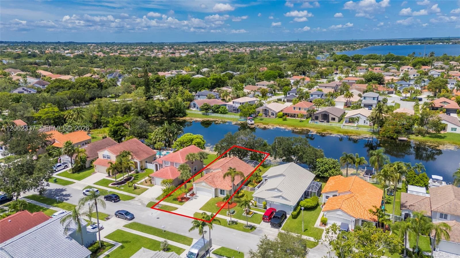 2006 NW 182nd Ave, Pembroke Pines, FL 33029 — zdjęcie 2