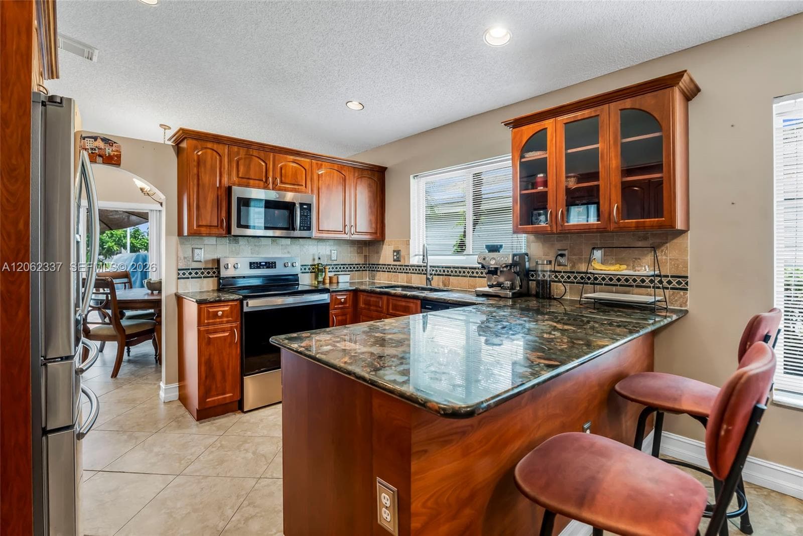 2006 NW 182nd Ave, Pembroke Pines, FL 33029 — zdjęcie 4