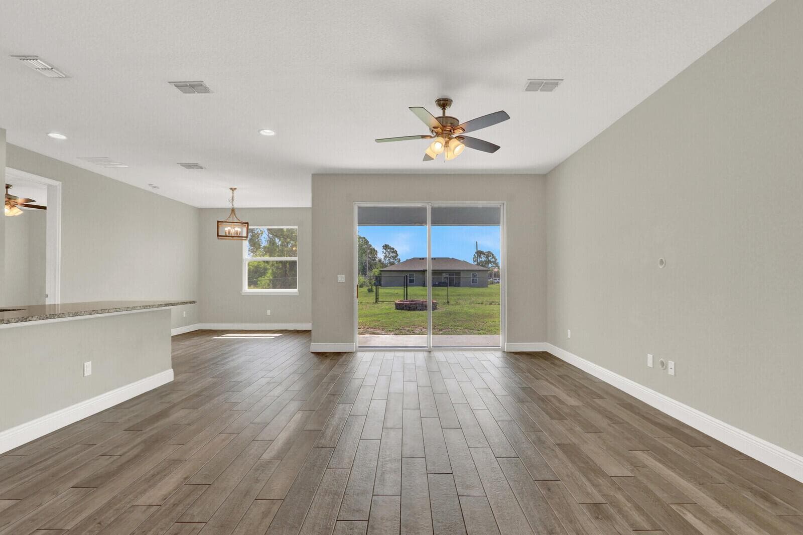 3673 SW Bonwold Street, Port St. Lucie, FL 34953 — zdjęcie 3
