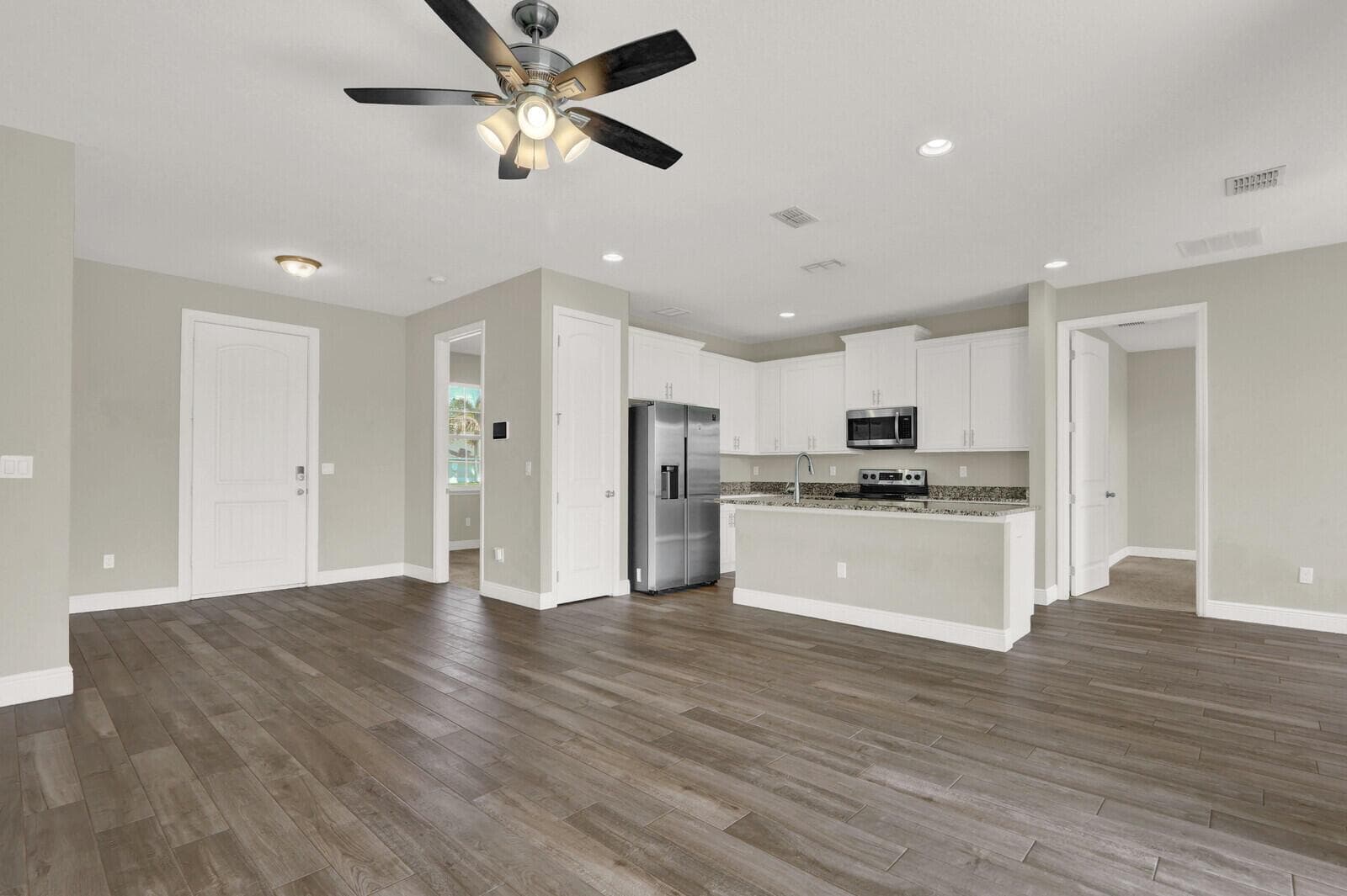3673 SW Bonwold Street, Port St. Lucie, FL 34953 — zdjęcie 5