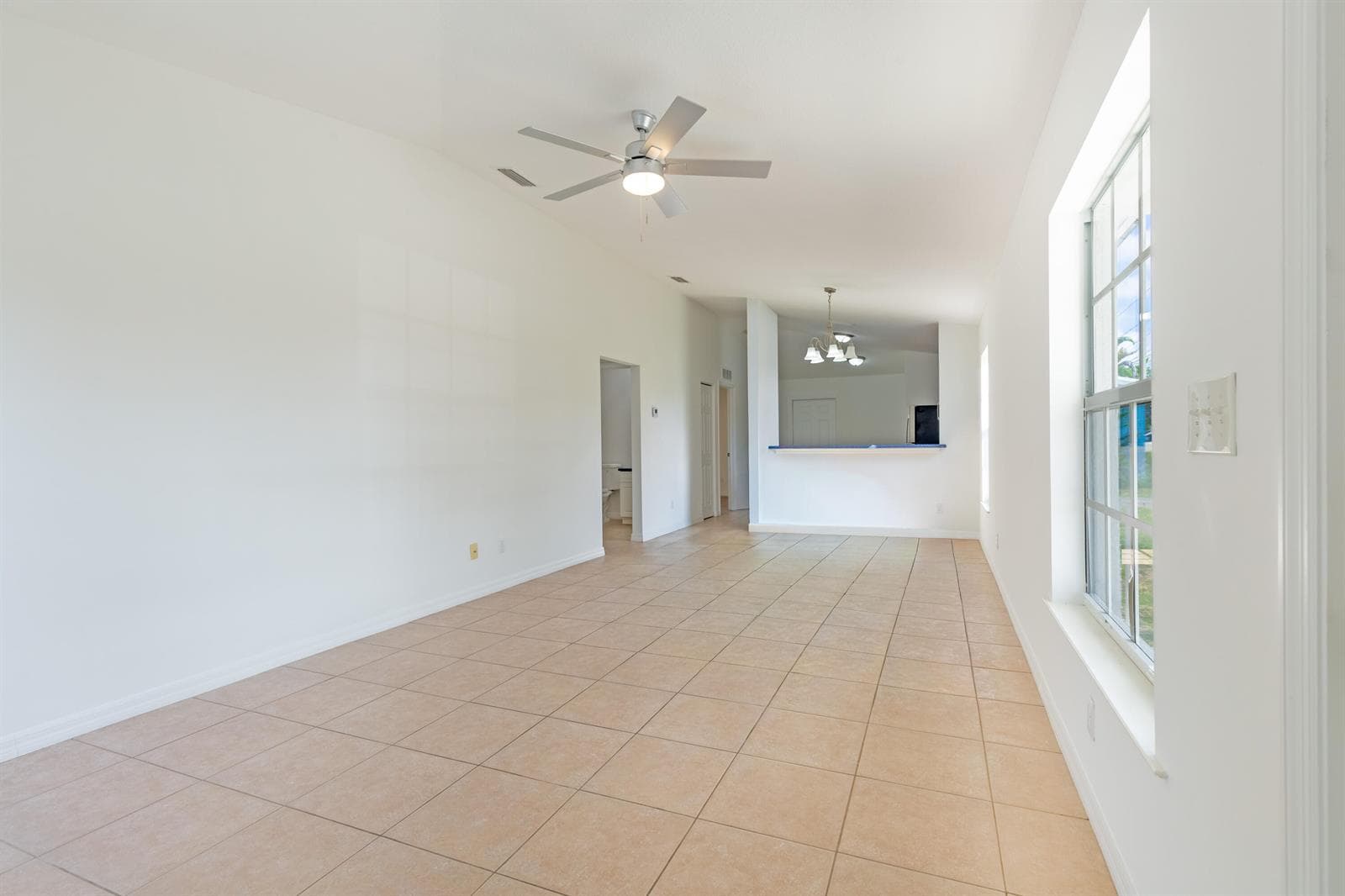 5060 SE EBBTIDE Avenue, Stuart, FL 34997 — zdjęcie 4