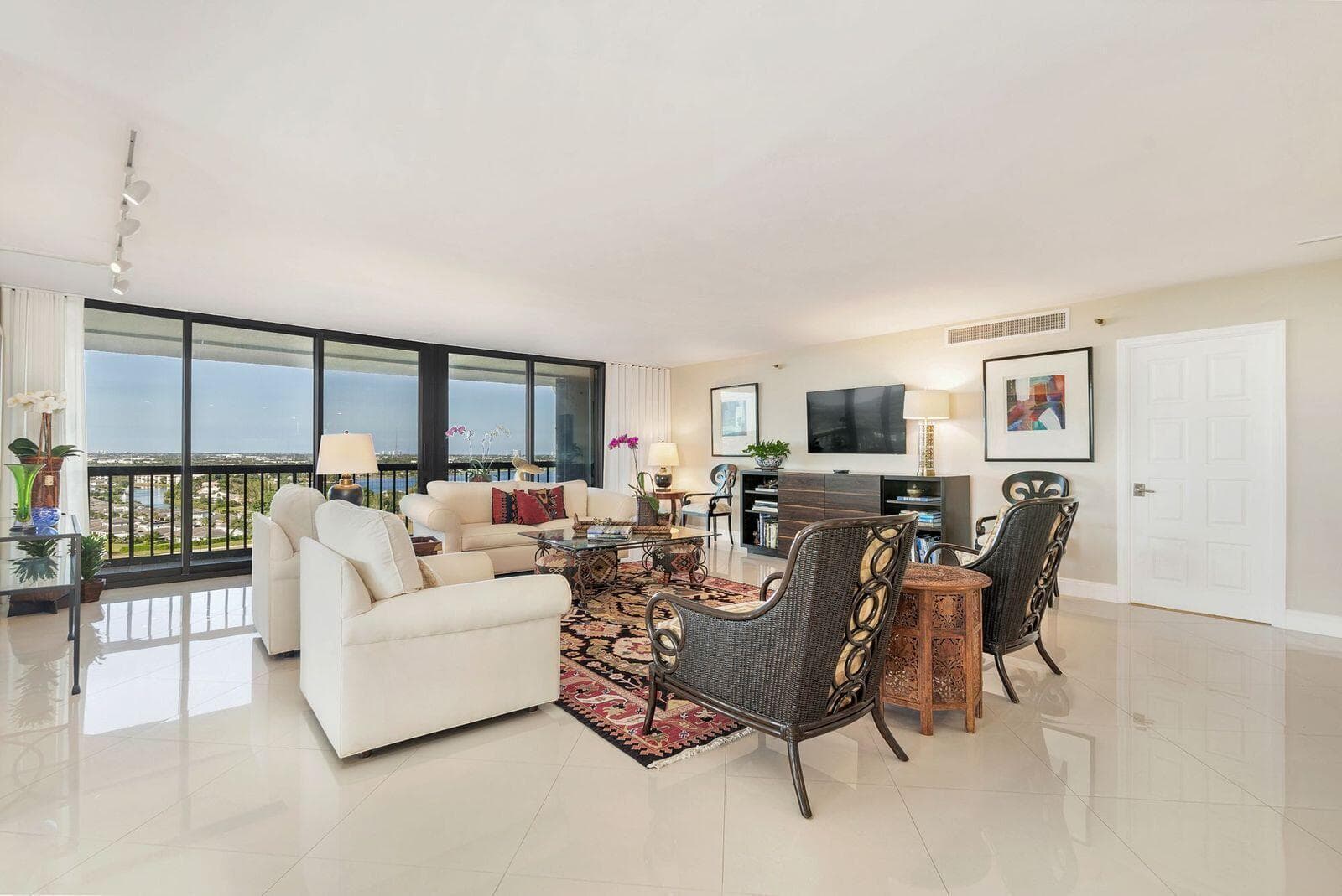 2480 PRESIDENTIAL Way # 1901, West Palm Beach, FL 33401 — zdjęcie 4