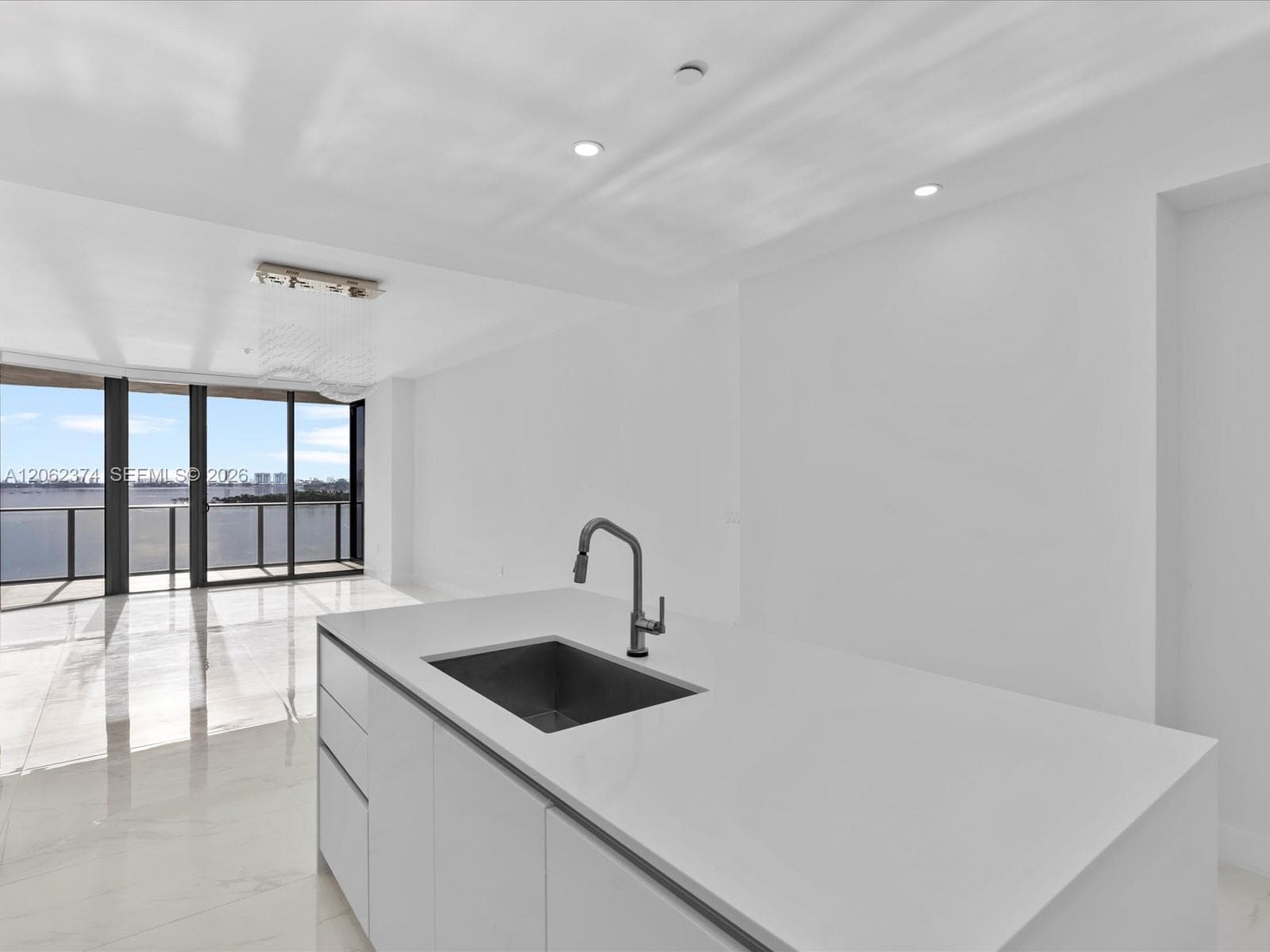 700 NE 24th St # 503, Miami, FL 33137 — zdjęcie 2
