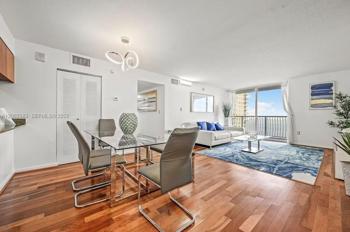 1200 Brickell Bay Dr # 2502, Miami, FL 33131 — zdjęcie 5