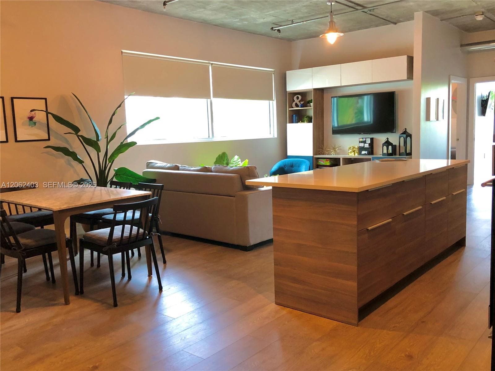 1700 Meridian Ave # 303, Miami Beach, FL 33139 — zdjęcie 4