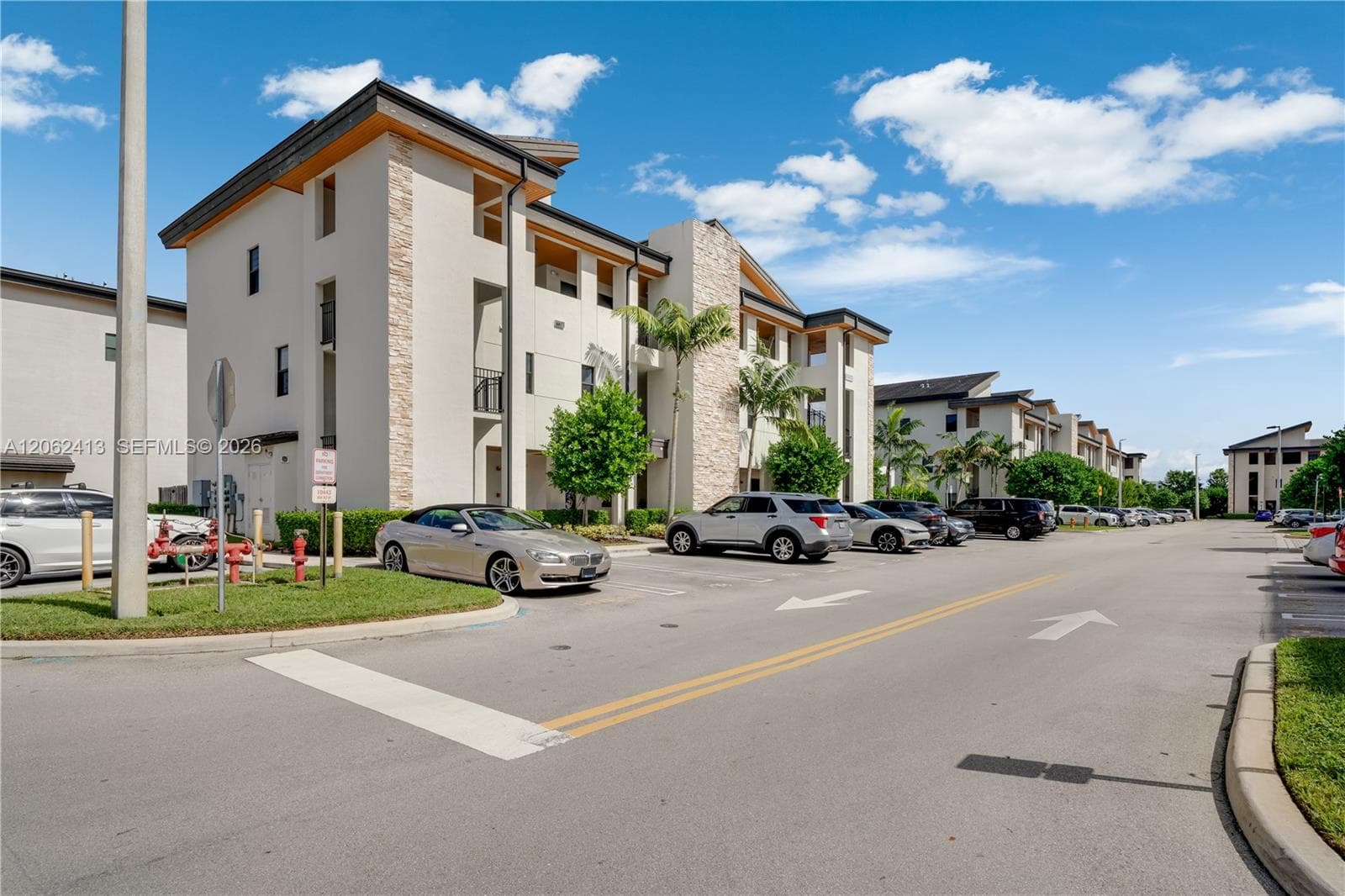 10425 NW 82nd St # 4, Doral, FL 33178 — zdjęcie 2