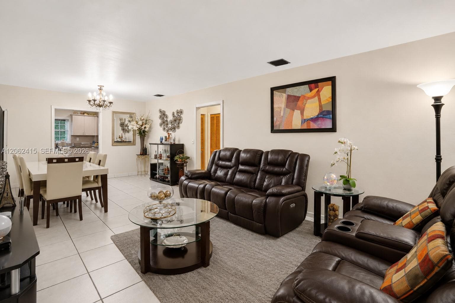 2815 NW 14th St, Miami, FL 33125 — zdjęcie 4
