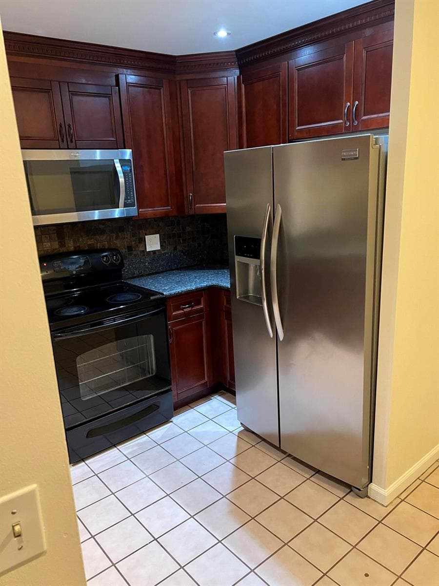 11339 Royal Palm Boulevard, Coral Springs, FL 33065 — zdjęcie 2