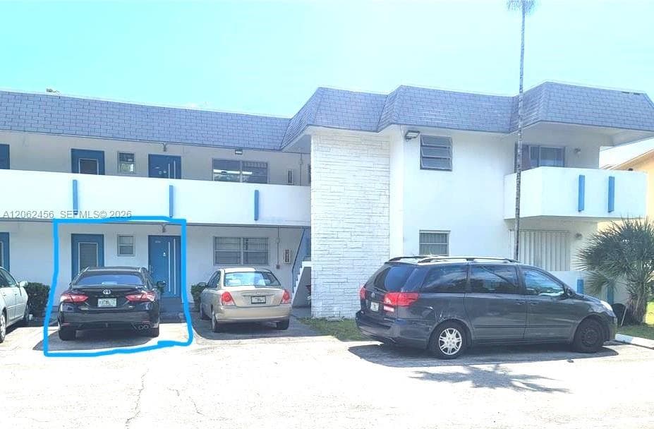 19051 NE 2nd Ave # 1507, Miami, FL 33179