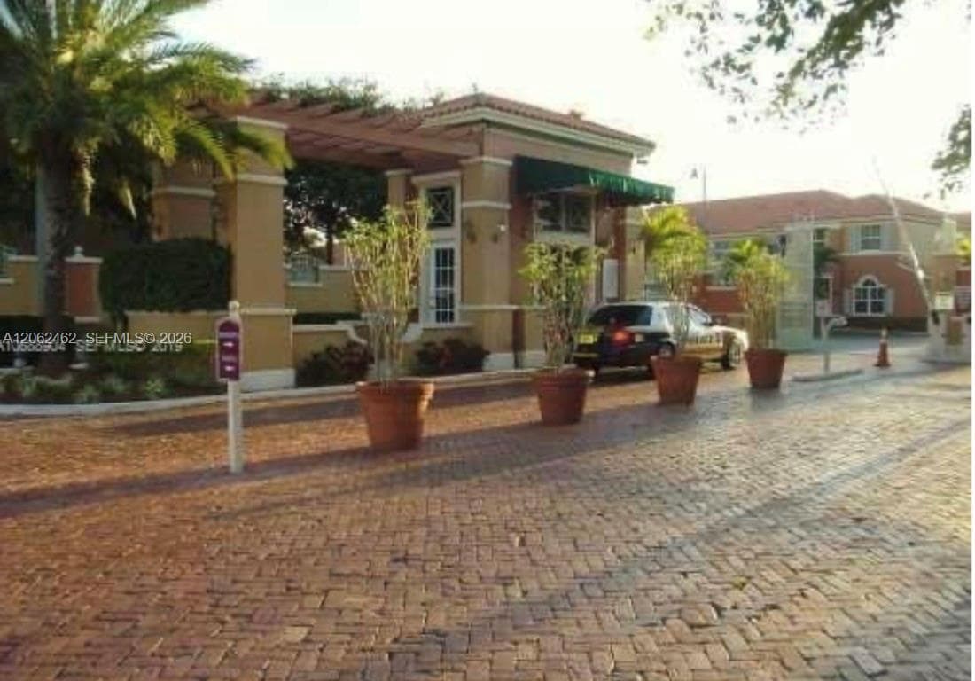 6016 NW 116th Pl # 404, Doral, FL 33178 — zdjęcie 2