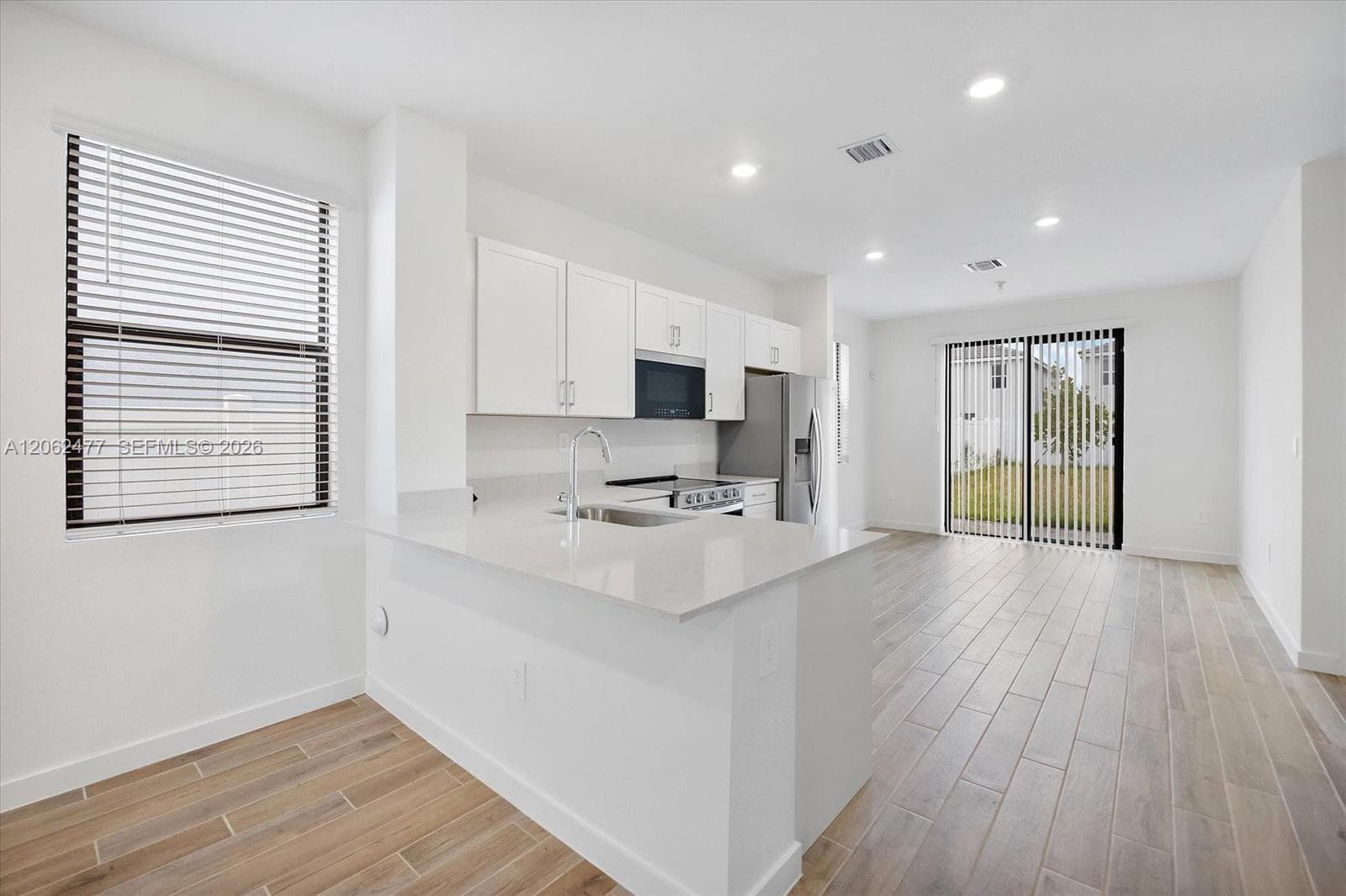 713 SE 15th Ave, Homestead, FL 33033 — zdjęcie 5