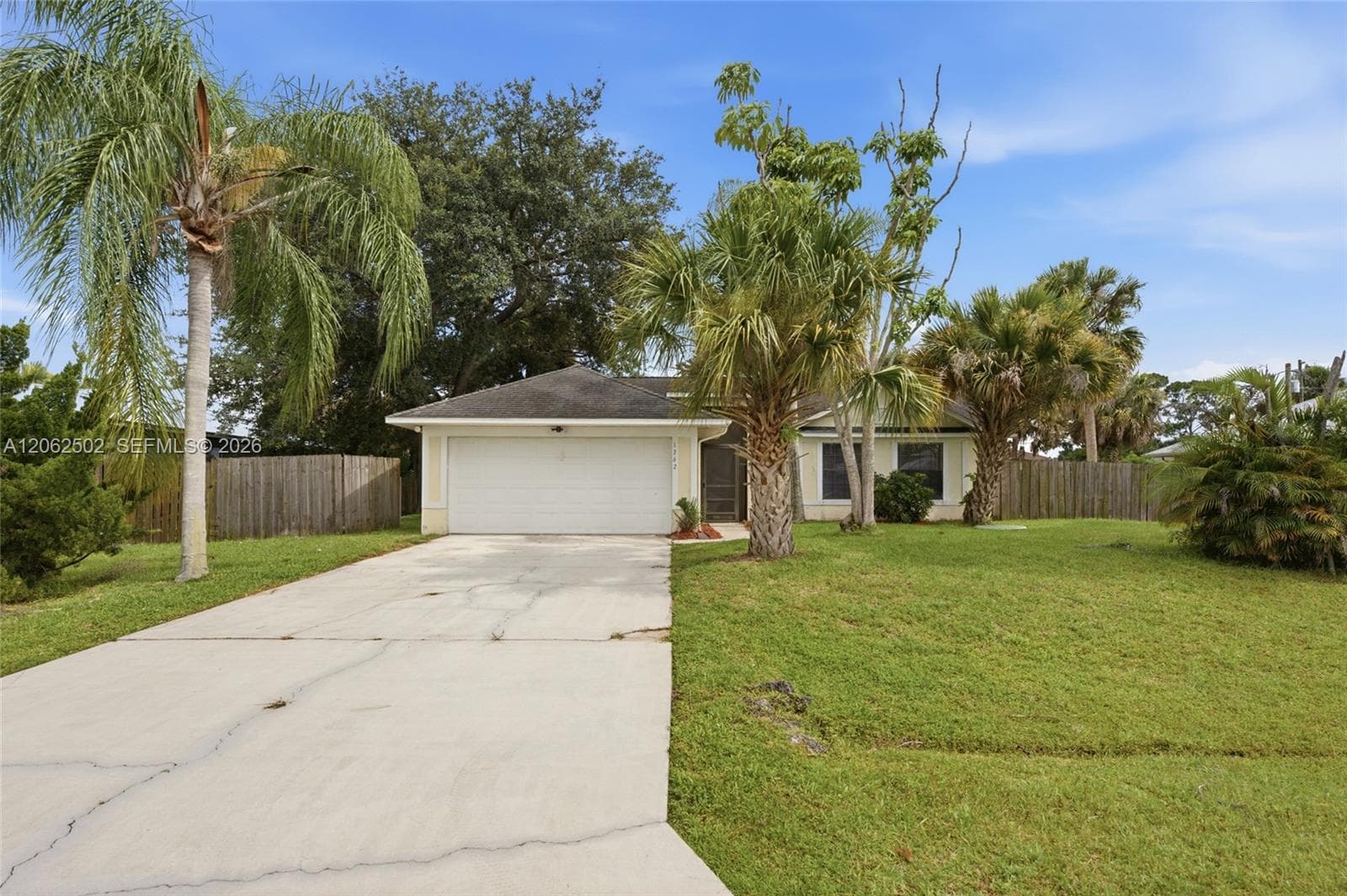 1262 SW Lawndale Ave, Port St. Lucie, FL 34953 — zdjęcie 2