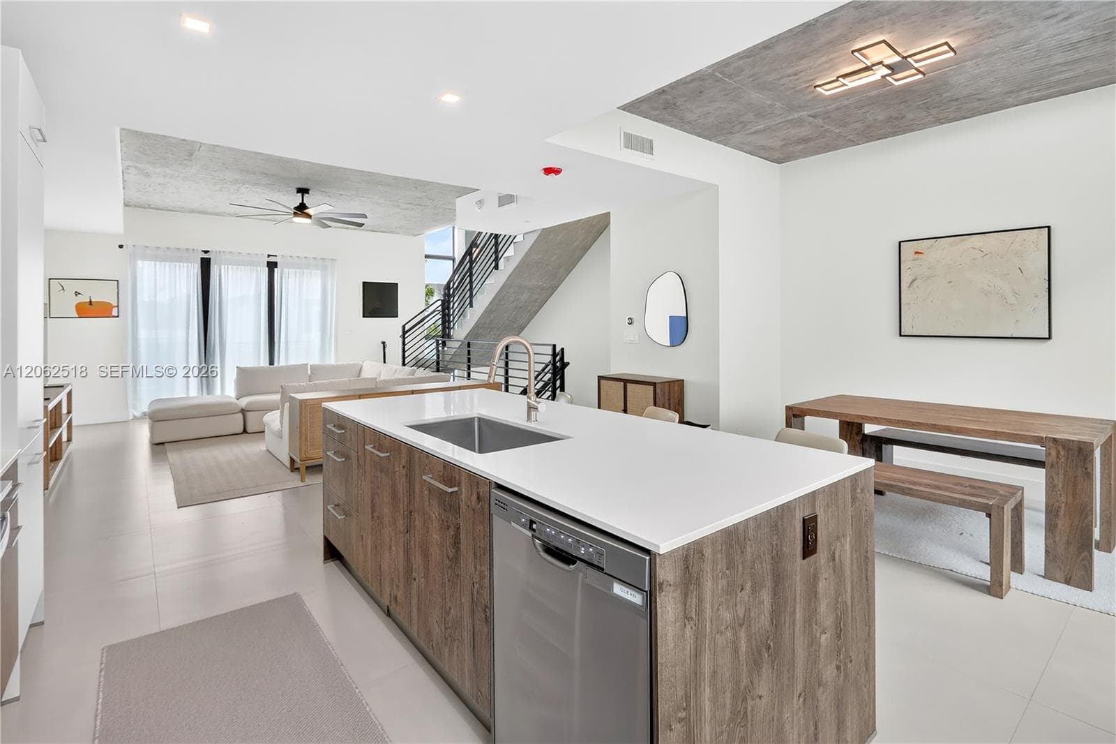 916 NE 4th St, Fort Lauderdale, FL 33301 — zdjęcie 2