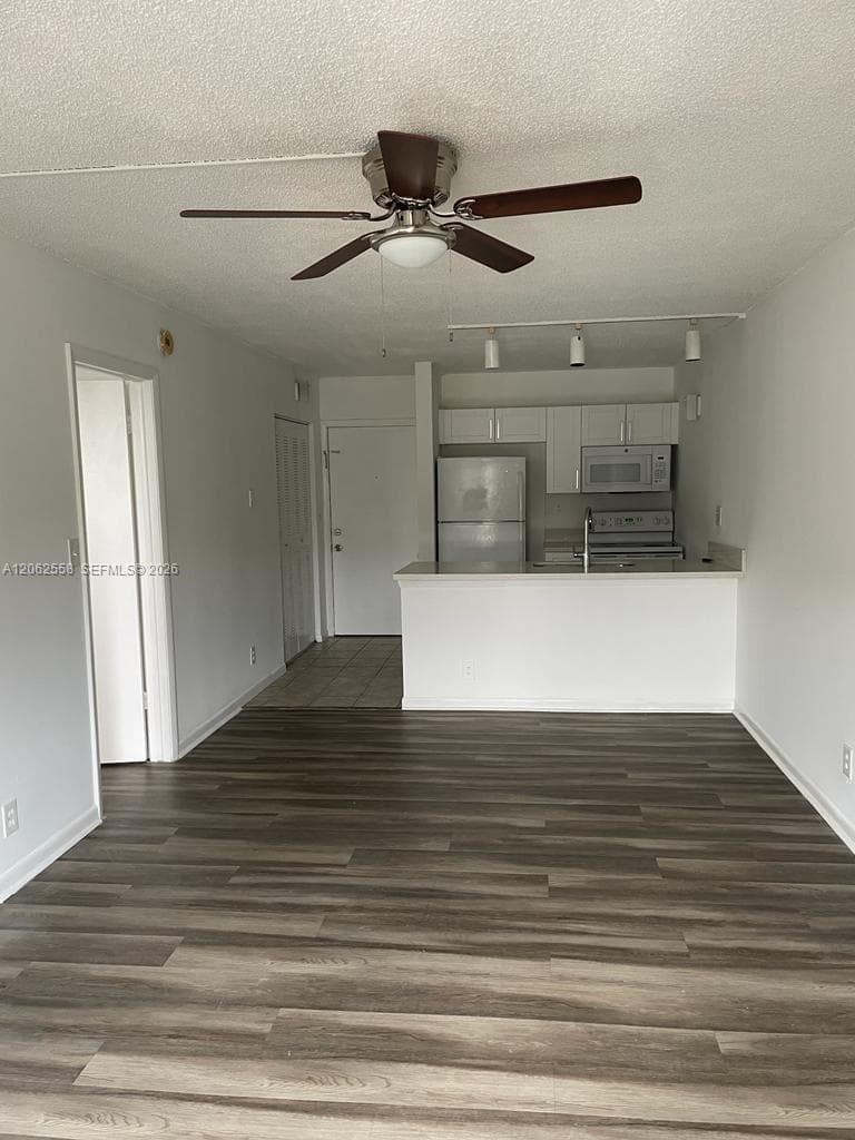 2771 Riverside Dr # 307-A, Coral Springs, FL 33065 — zdjęcie 4