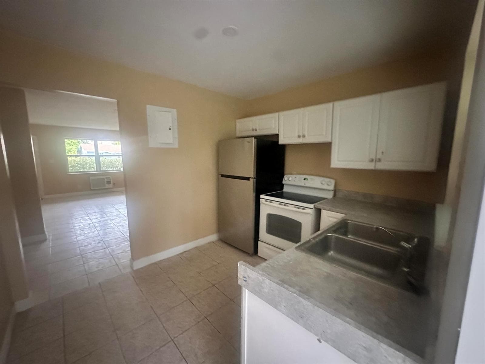 5644 NW 14th Court, Lauderhill, FL 33313 — zdjęcie 3