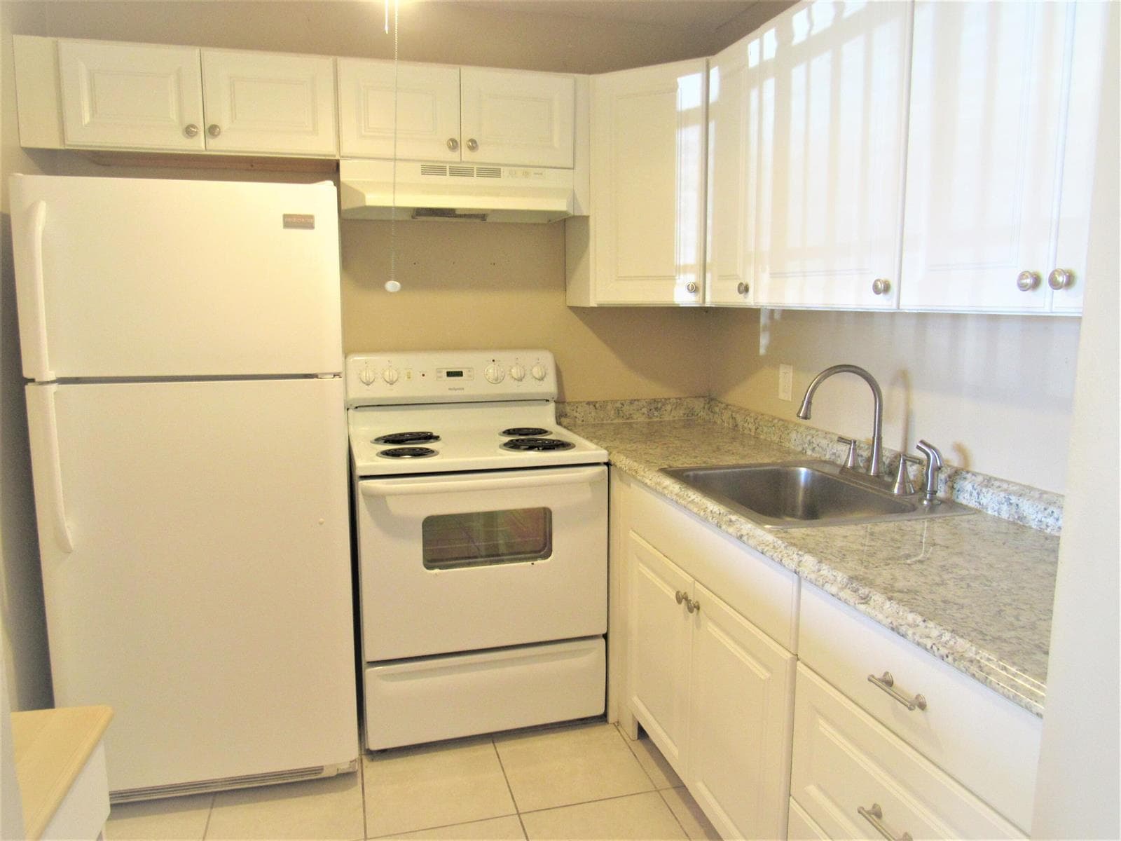 214 Berkshire K, West Palm Beach, FL 33417 — zdjęcie 3