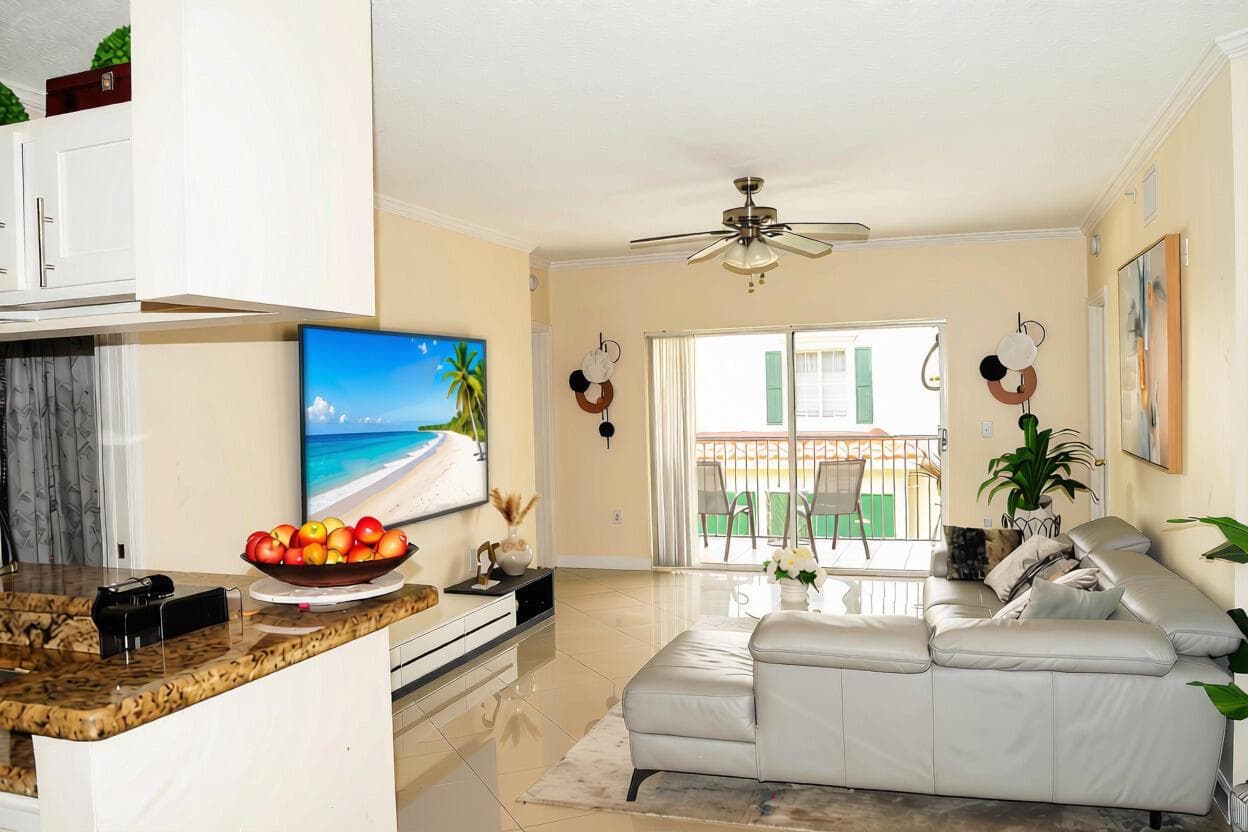 11685 W Atlantic Boulevard # 923, Coral Springs, FL 33071