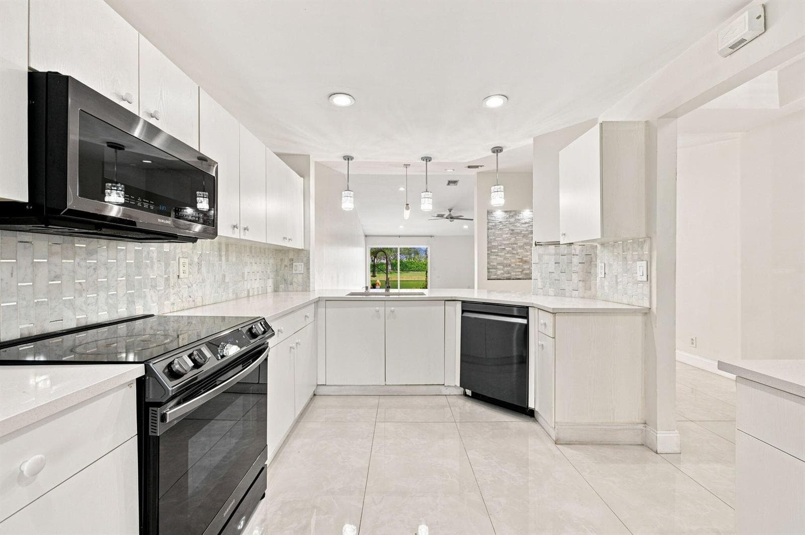 1590 ORION Lane, Weston, FL 33327 — zdjęcie 3