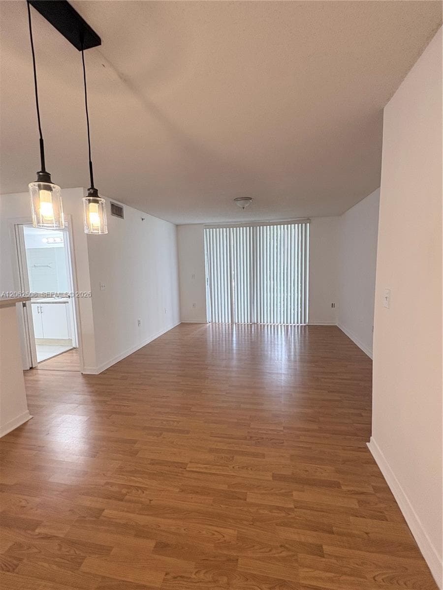 11177 SW 8th St # 108, Pembroke Pines, FL 33025 — zdjęcie 2