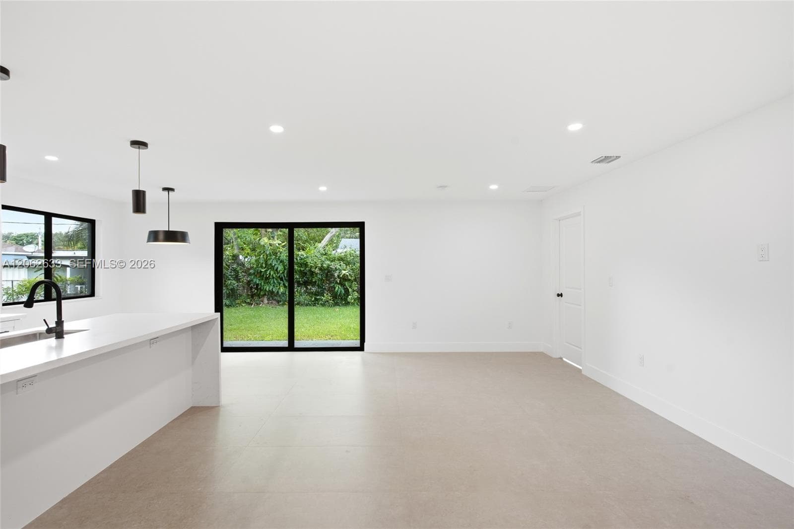 6421 SW 59th Ave, South Miami, FL 33143 — zdjęcie 4