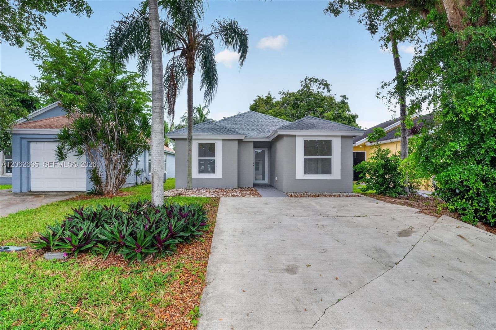 744 SW 9th St, Florida City, FL 33034
