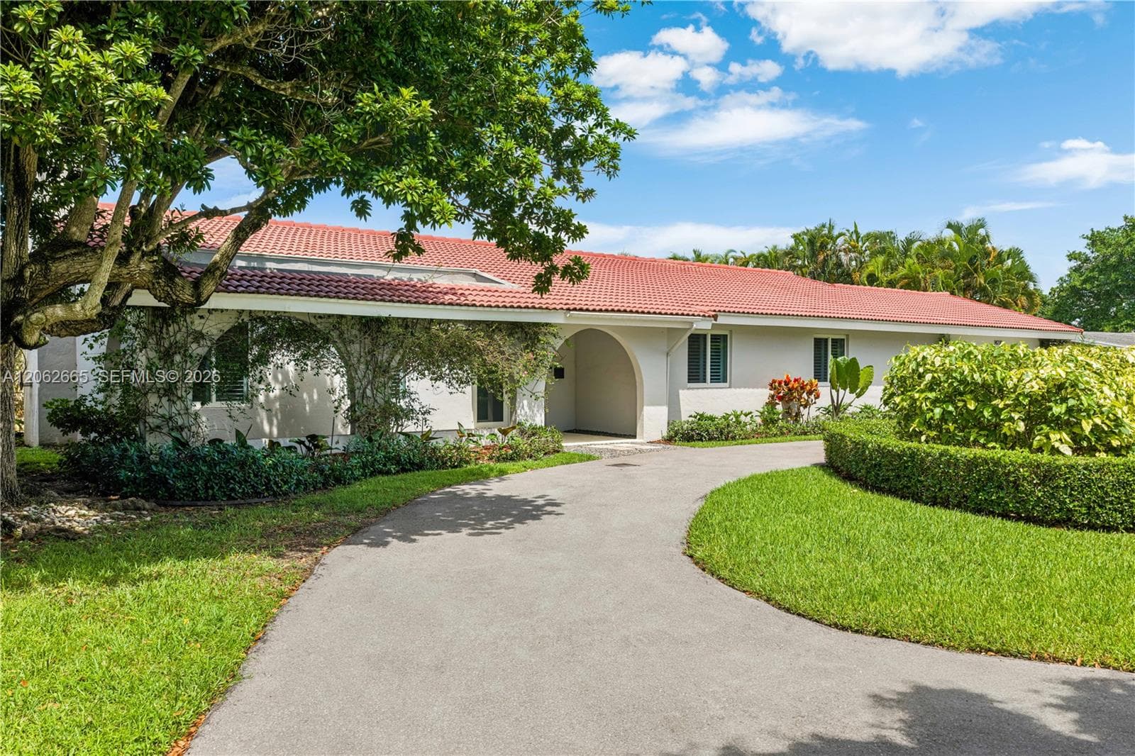 14270 SW 74th Ct, Palmetto Bay, FL 33158
