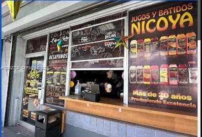 1426 W 49 St, Hialeah, FL 33012