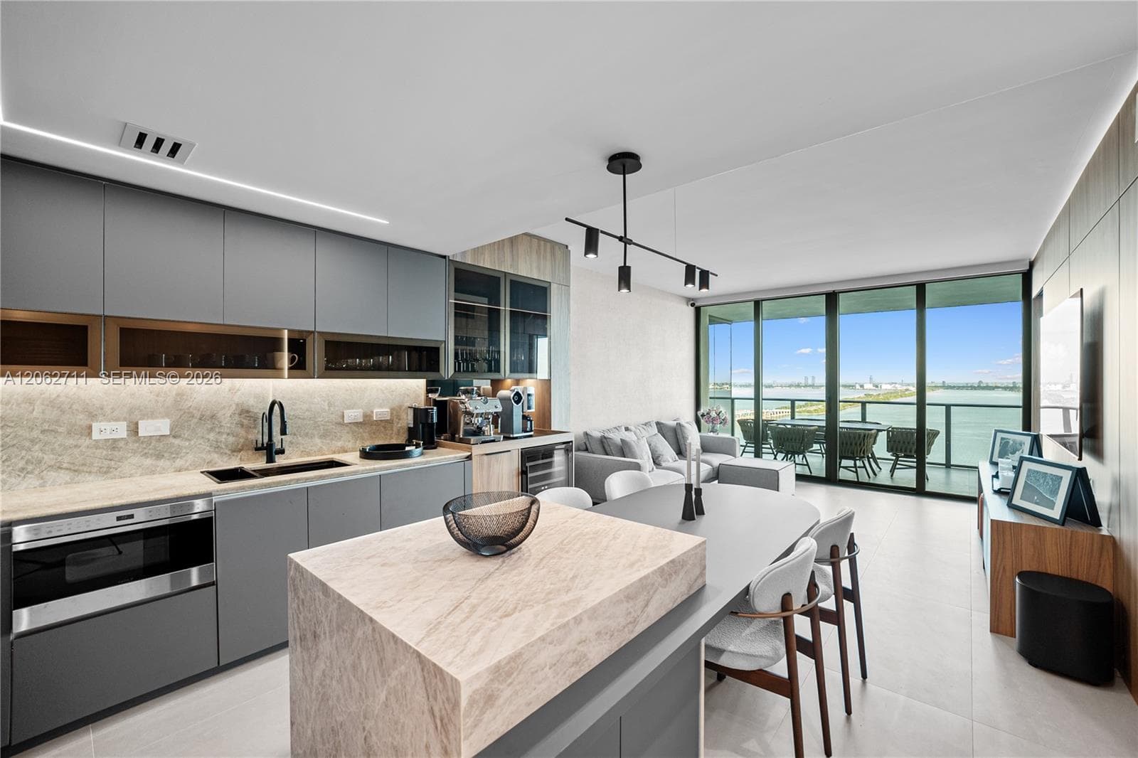 3131 NE 7th Ave # 2805, Miami, FL 33137 — zdjęcie 2