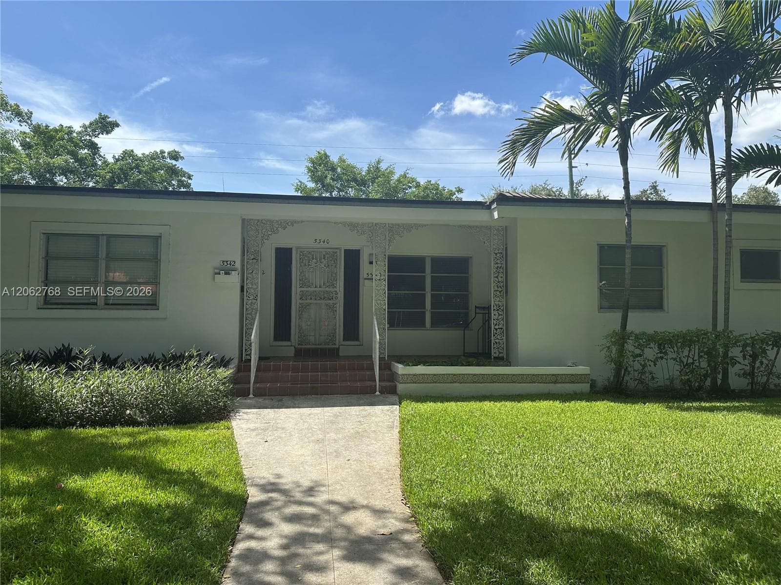 5340 Orduna Dr, Coral Gables, FL 33146
