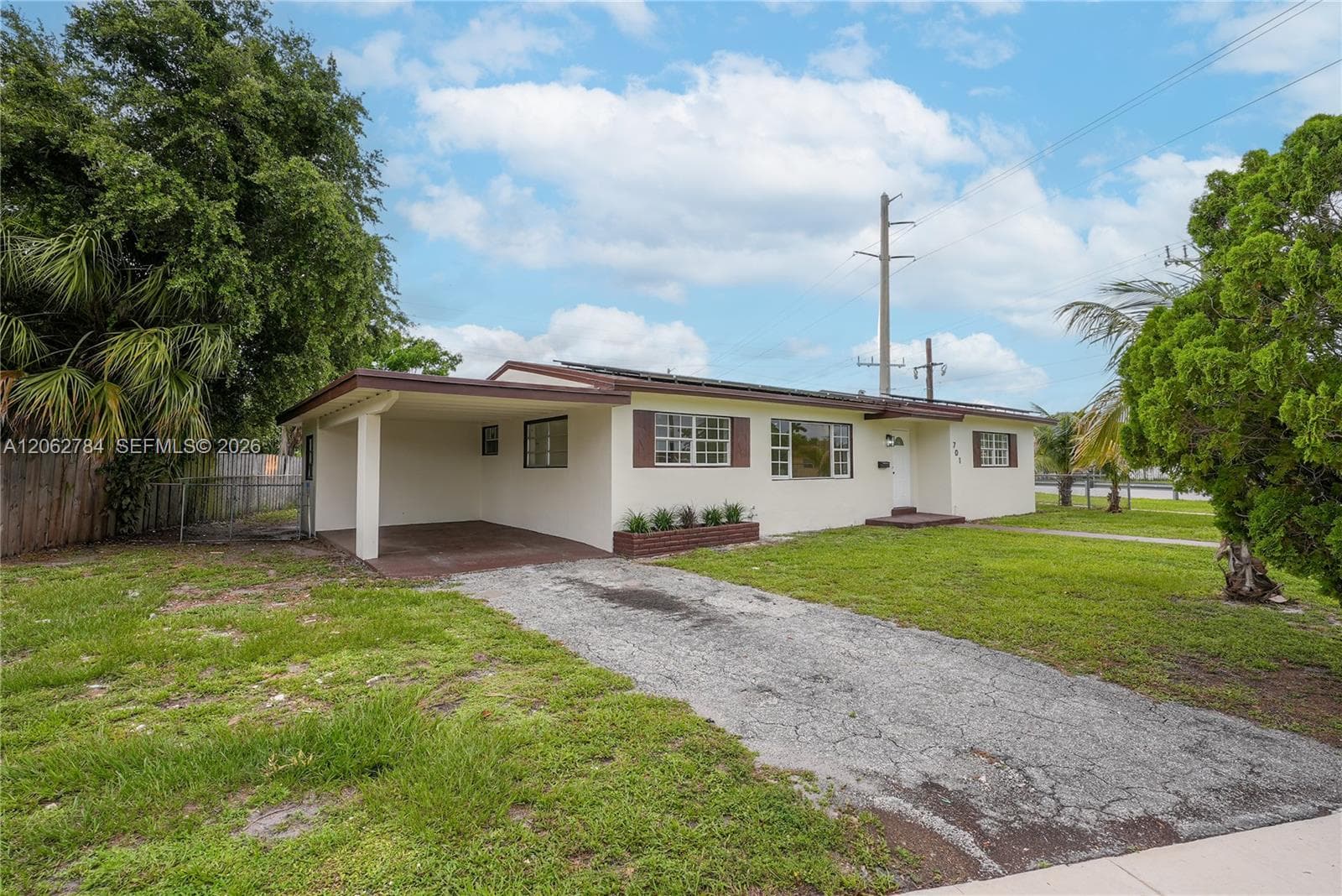 701 NW 176th terrace, Miami Gardens, FL 33169 — zdjęcie 3