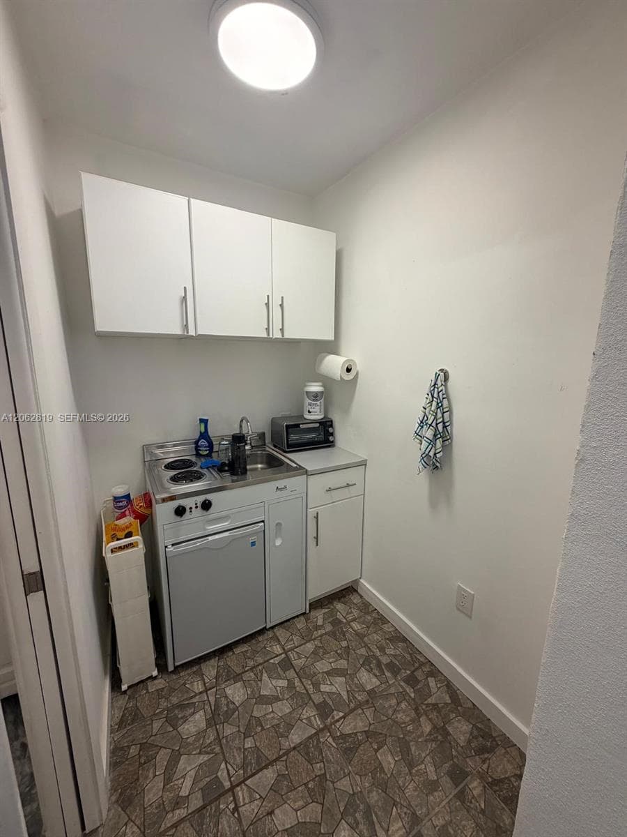 201 NE 169th St # 1, North Miami Beach, FL 33162 — zdjęcie 4